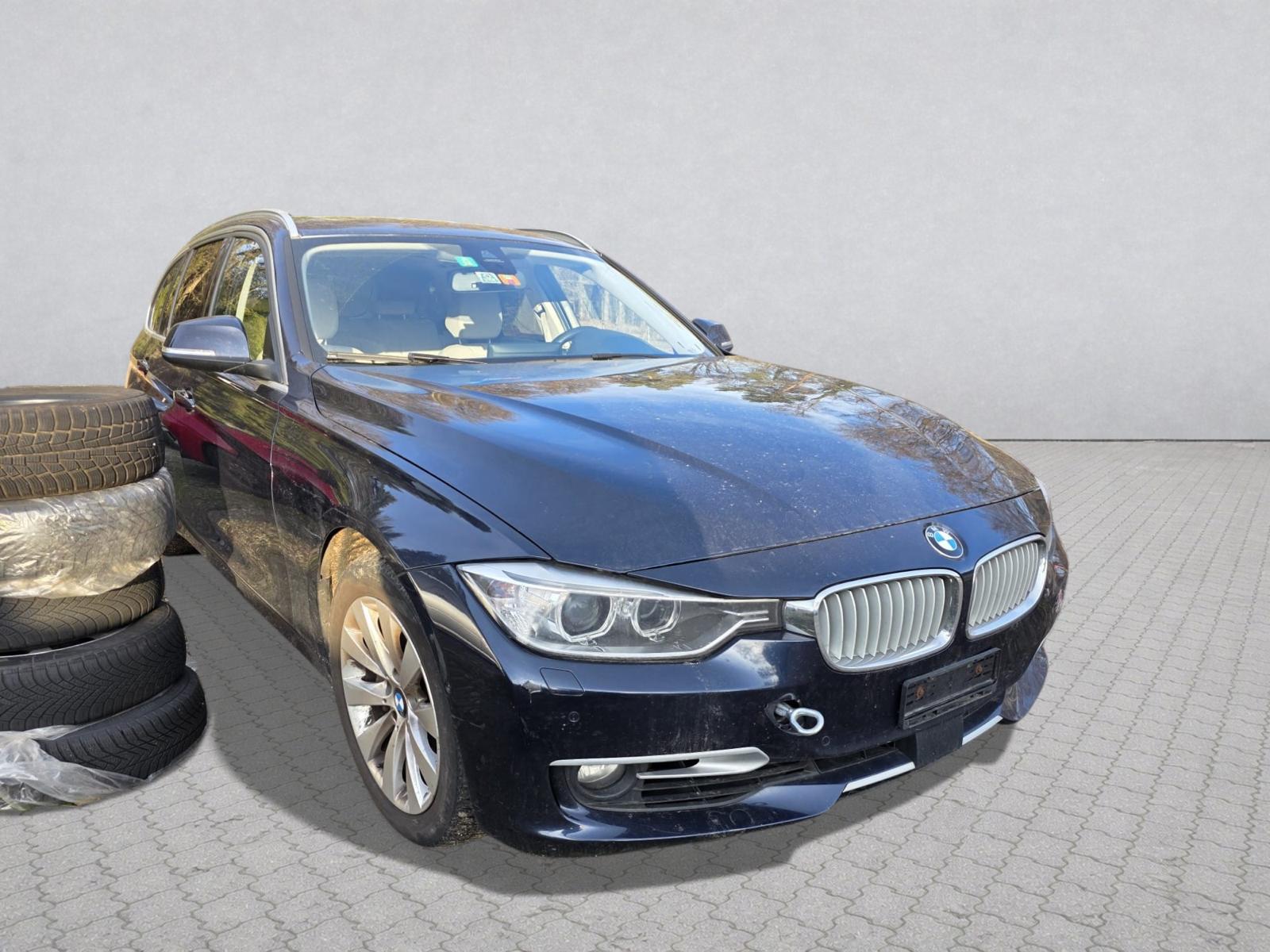 BMW 335d xDrive Touring Steptronic-image-0