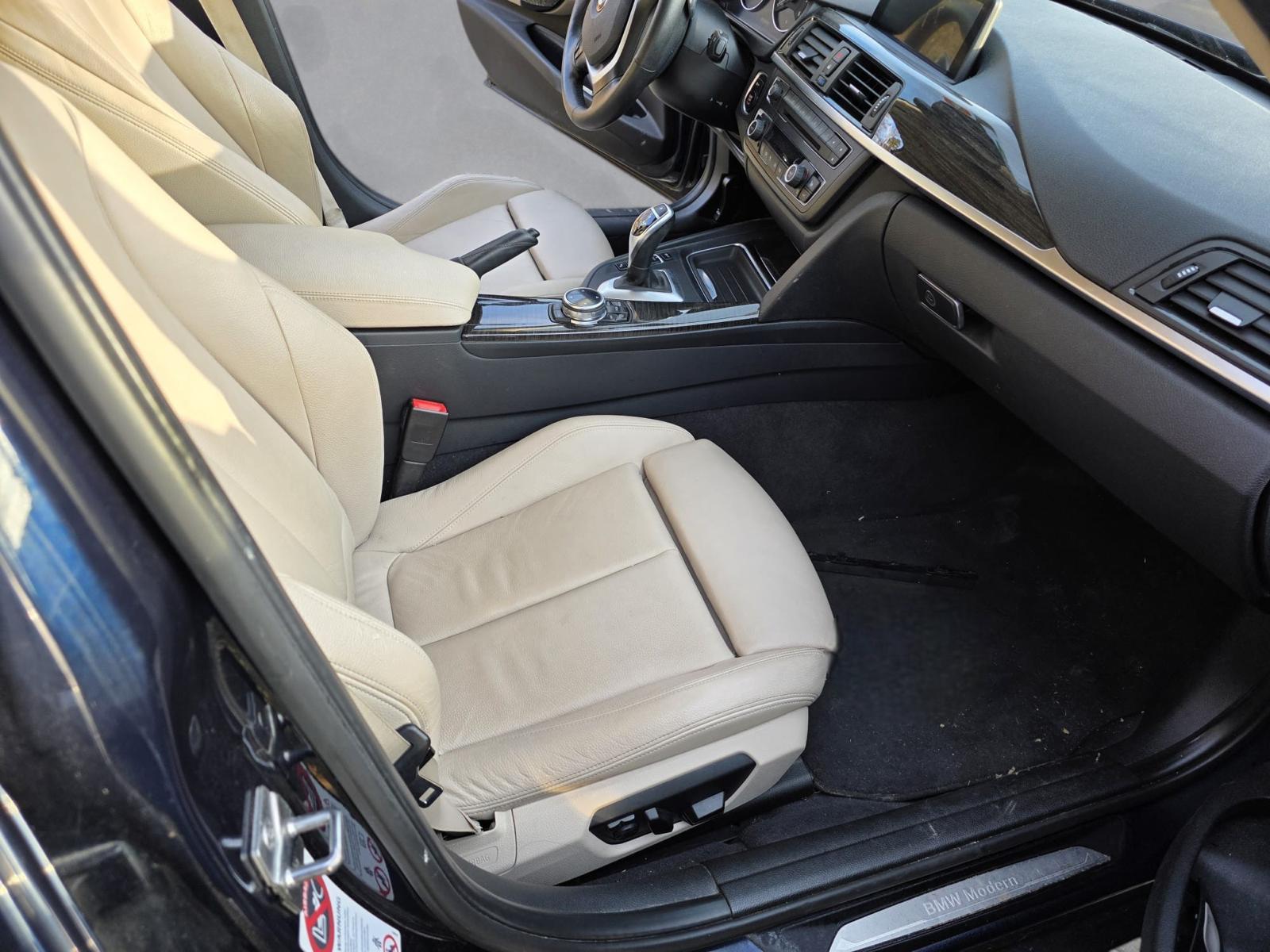 BMW 335d xDrive Touring Steptronic-image-10