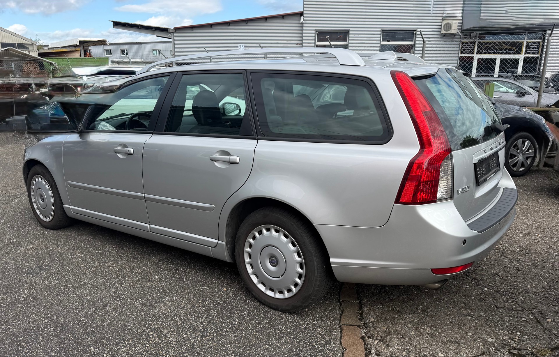 VOLVO V50 D3 Kinetic Geartronic-image-6