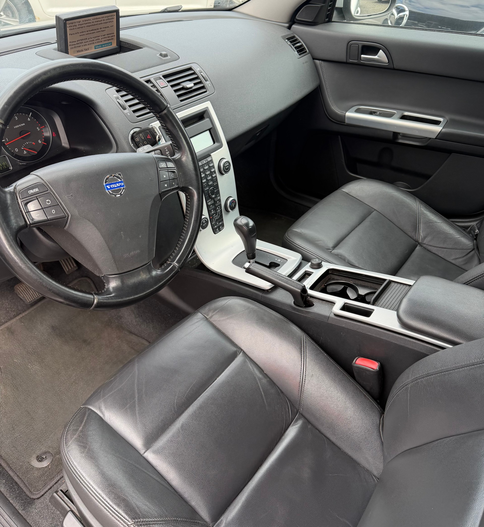 VOLVO V50 D3 Kinetic Geartronic-image-7
