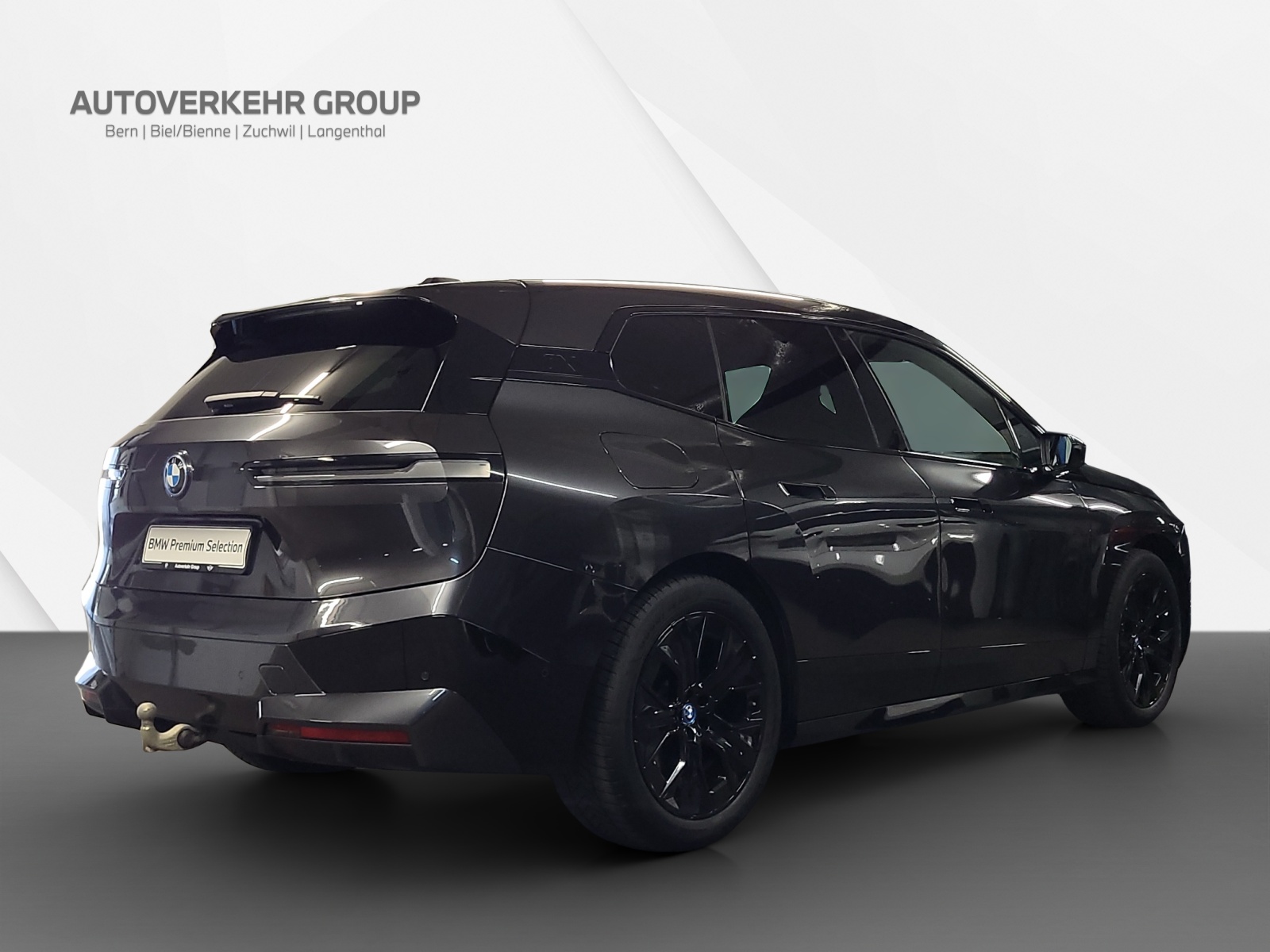 BMW iX xDrive40-image-4