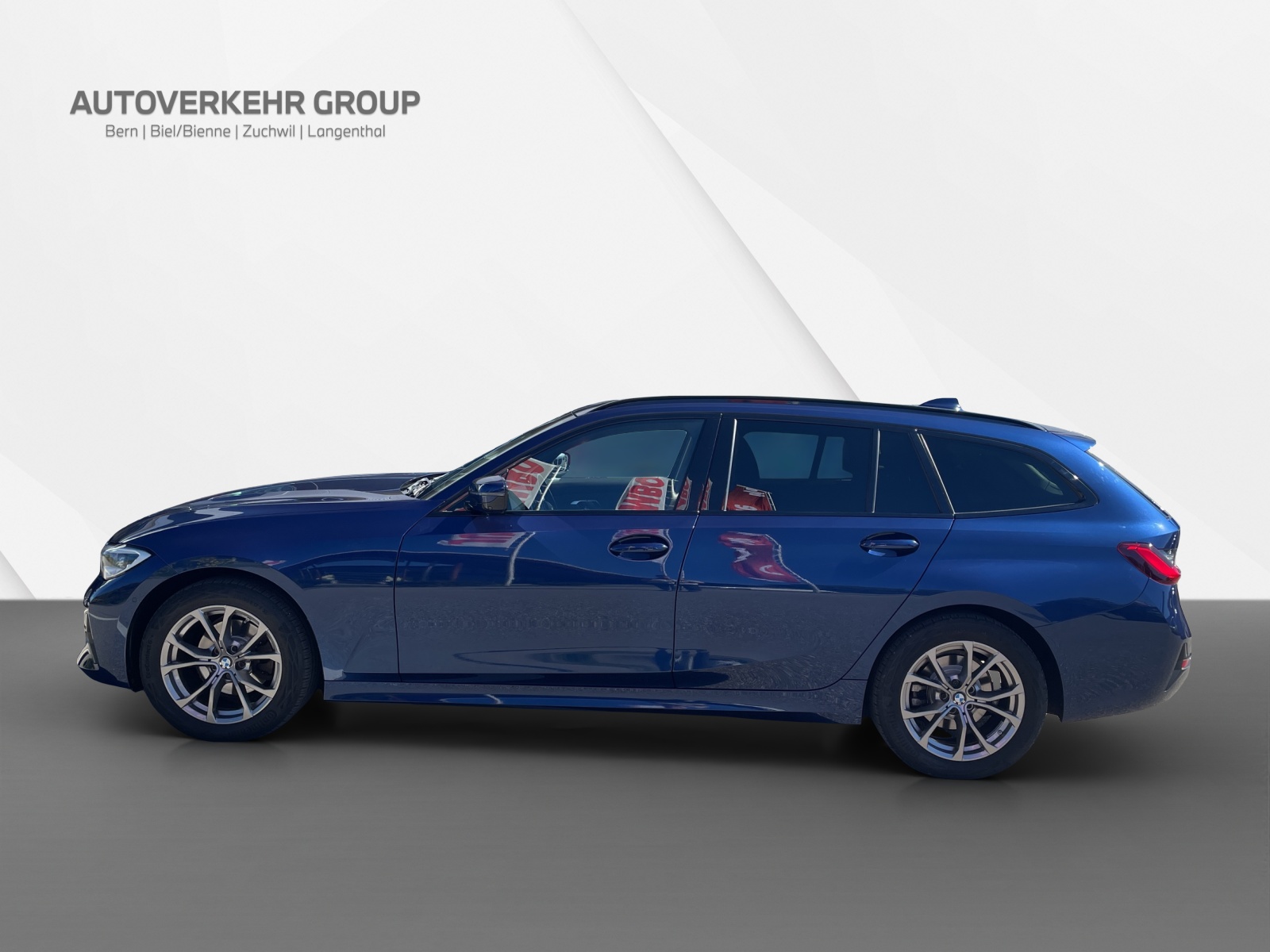 BMW 320d xDrive 48V Touring-image-2