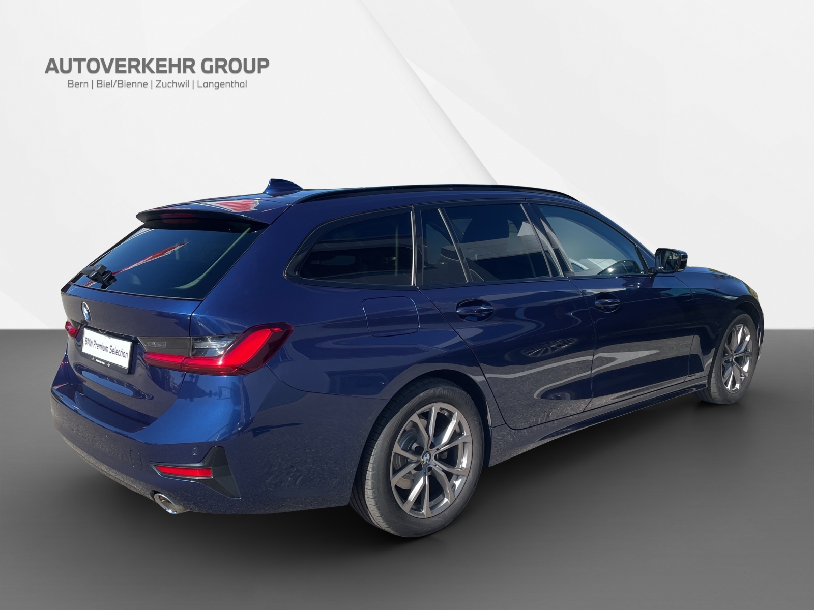 BMW 320d xDrive 48V Touring-image-5