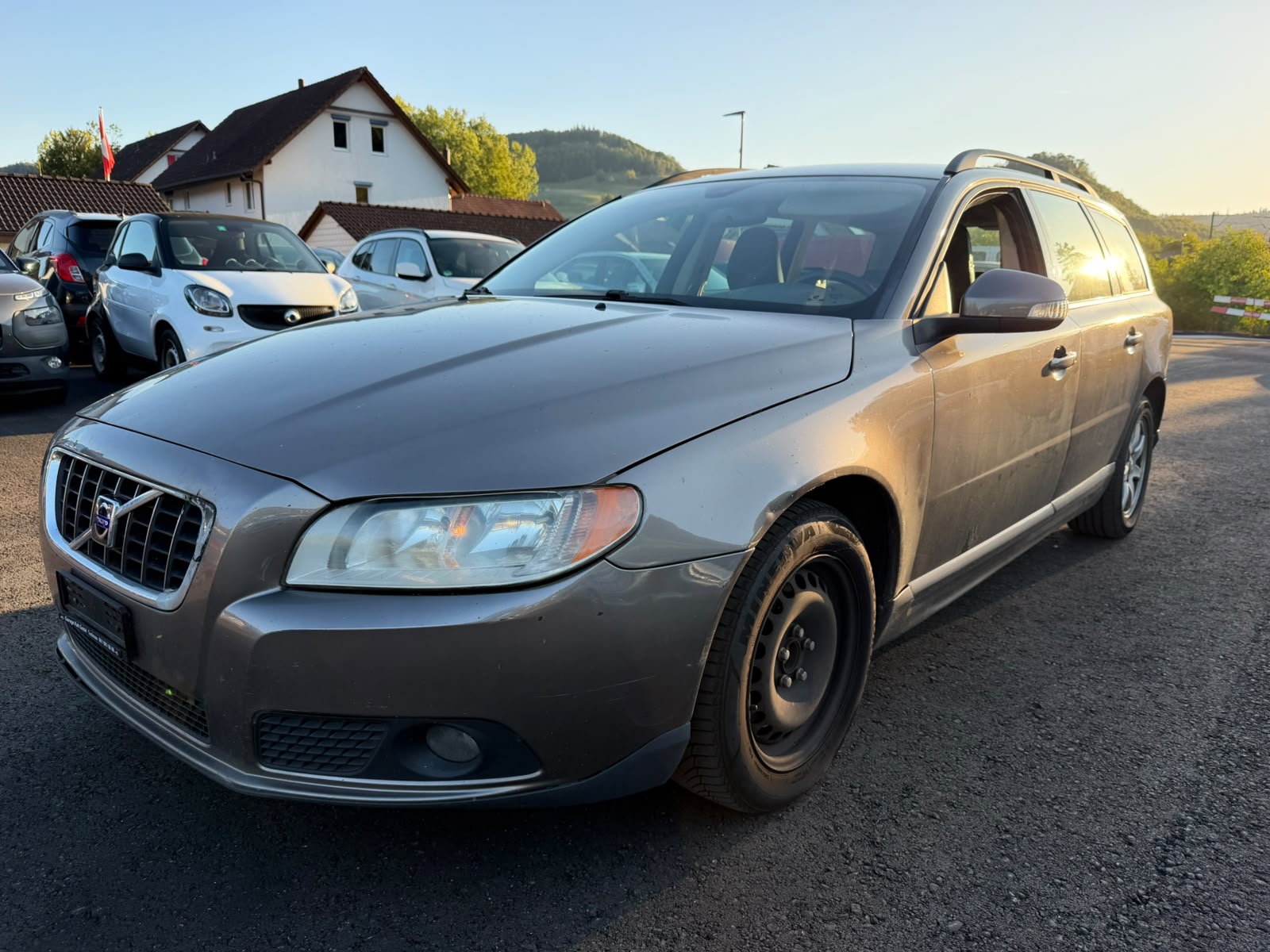 VOLVO V70 2.4D Kinetic Geartronic-image-0