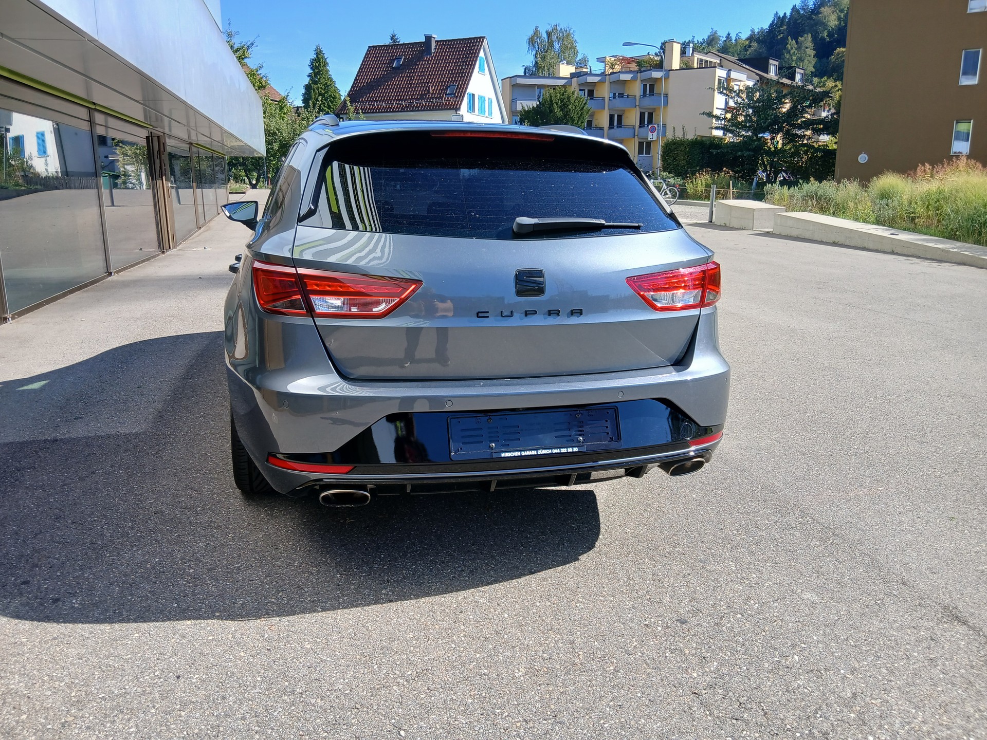 SEAT Leon ST 2.0 TSI Cupra 290-image-5