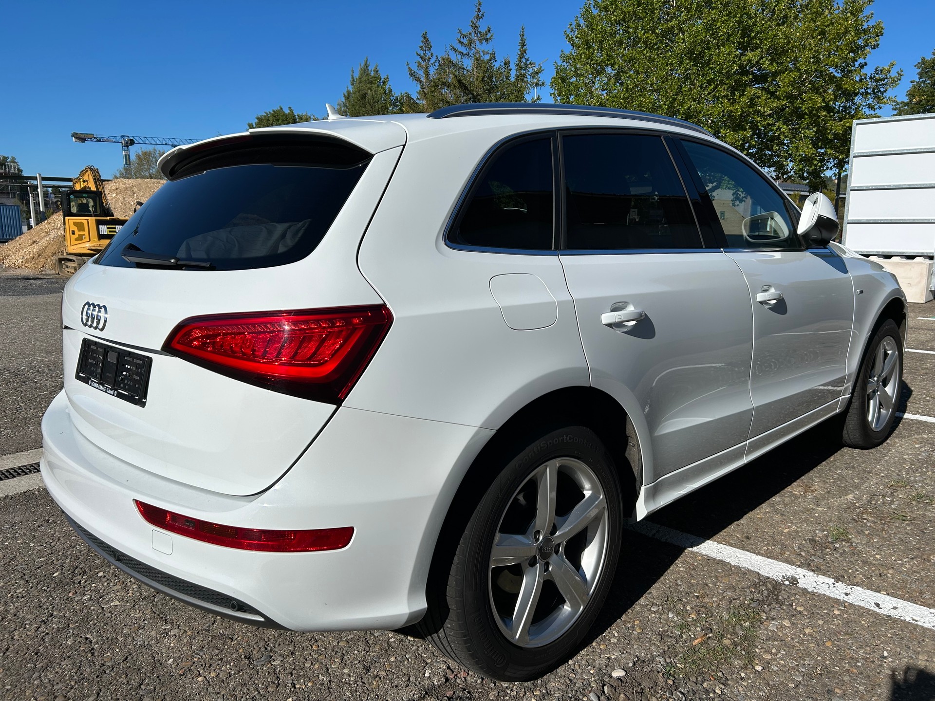 AUDI Q5 2.0 TDI quattro S-tronic-image-3