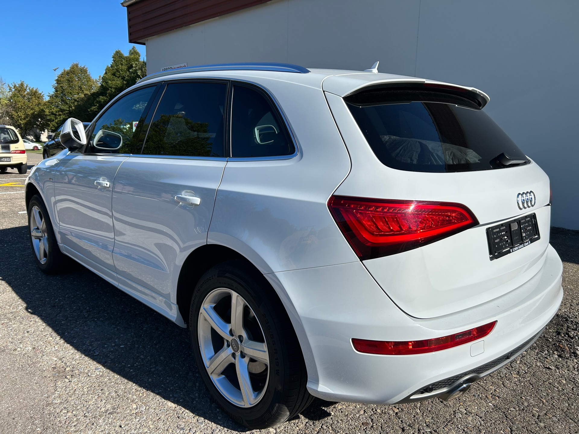 AUDI Q5 2.0 TDI quattro S-tronic-image-4