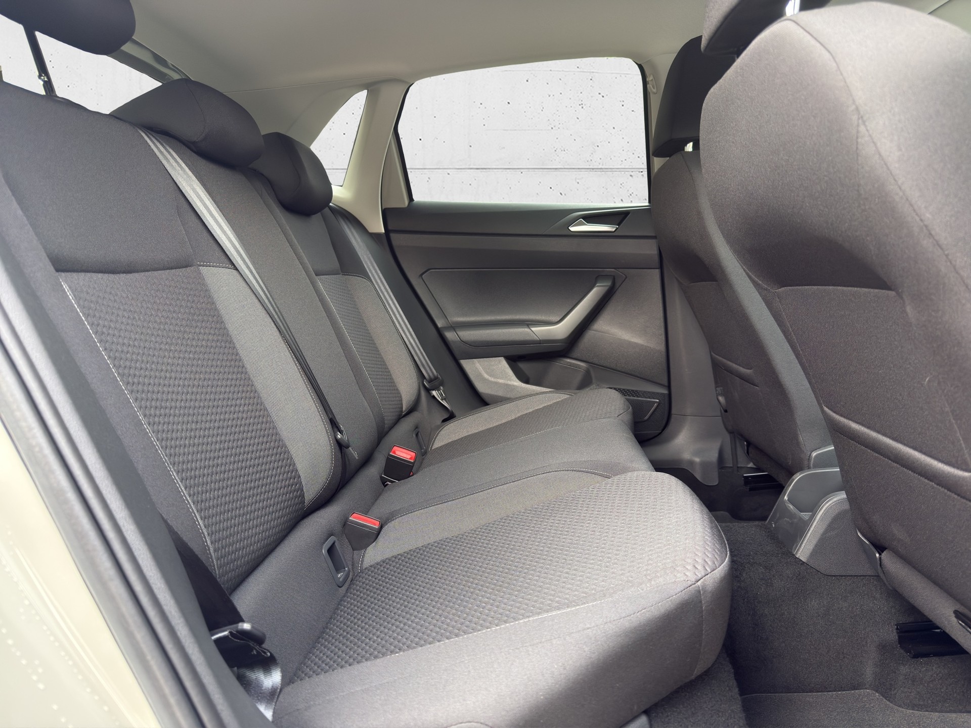 VW Polo 1.0 TSI Life-image-13