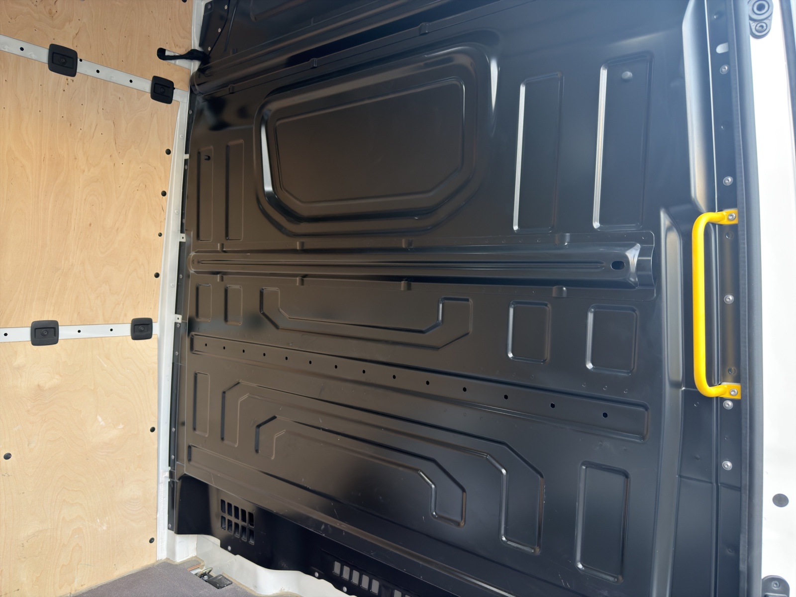 VW Crafter 35 2.0 TDI Entry L3 A-image-11