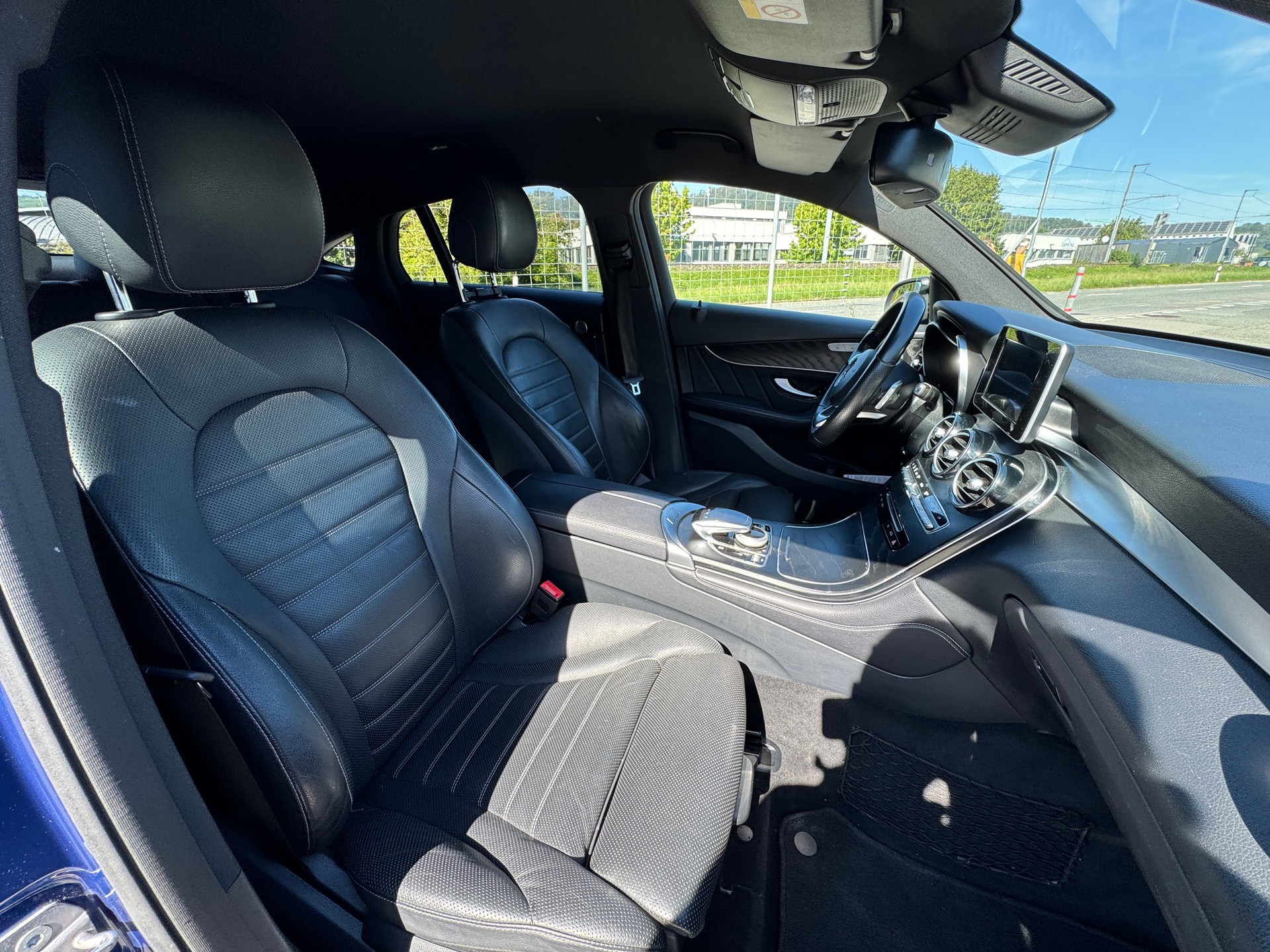 MERCEDES-BENZ GLC Coupé 250 d AMG Line 4Matic 9G-Tronic-image-16