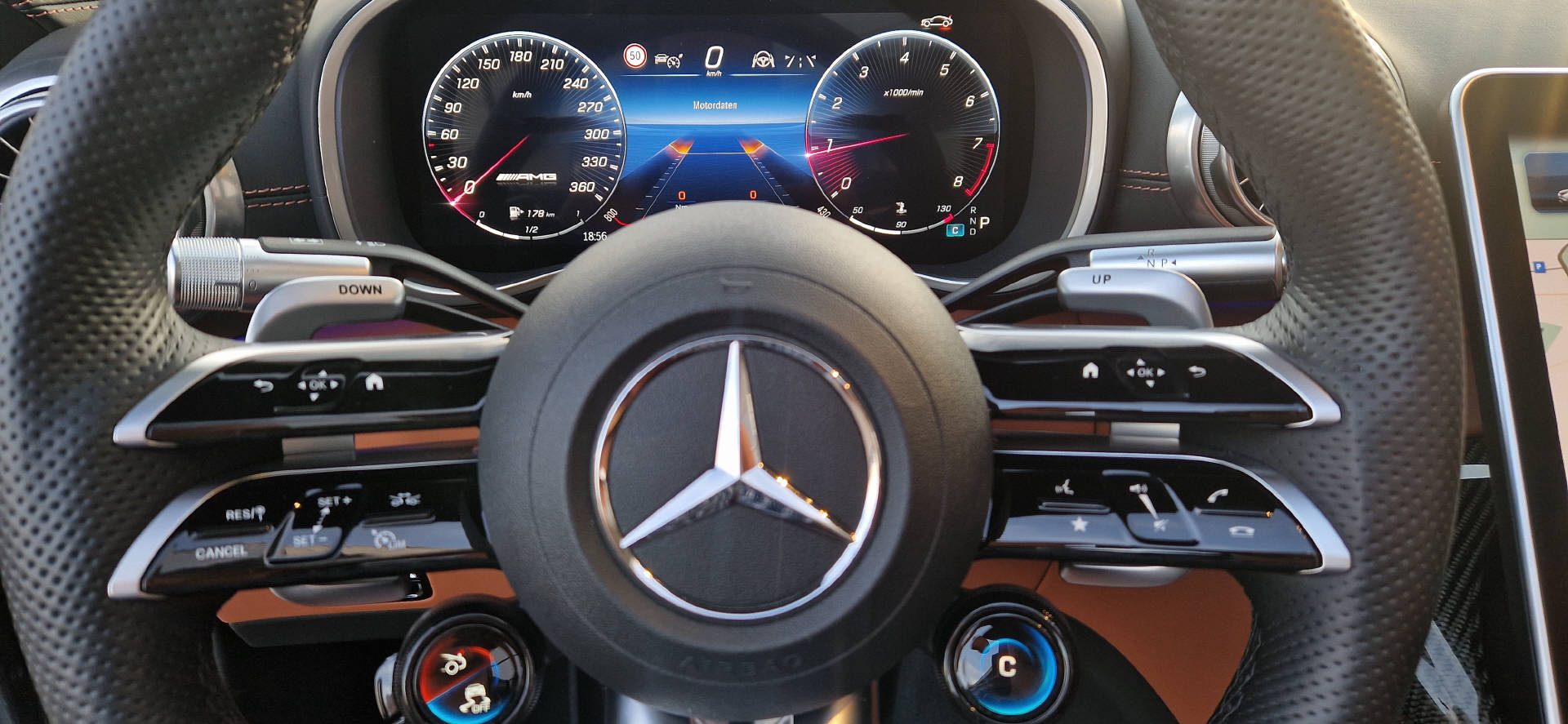 MERCEDES-BENZ SL 63 AMG+-image-14