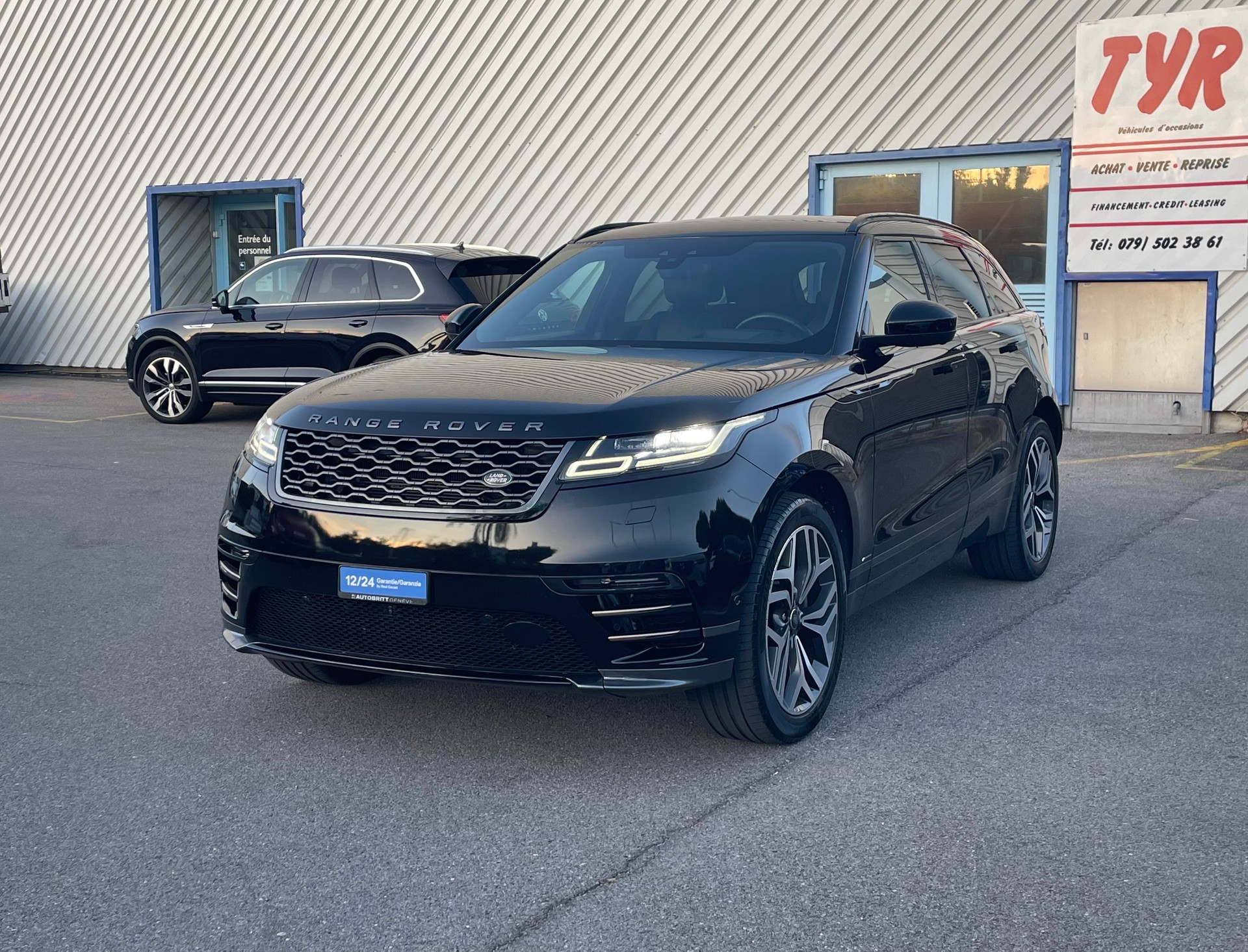 LAND ROVER Range Rover Velar R-Dynamic P 300 Automatic-image-0