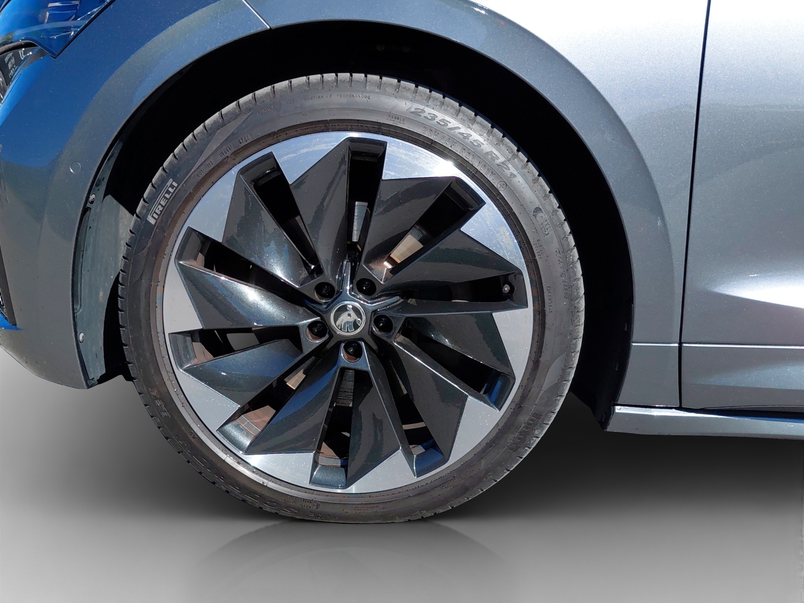 SKODA Enyaq iV 80x SportLine-image-14