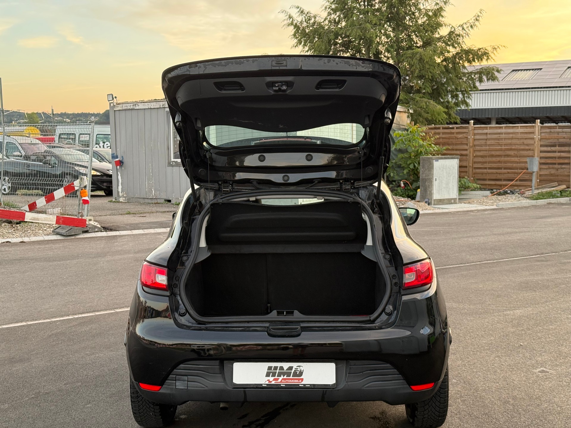 RENAULT Clio 1.2 16V Expression-image-9