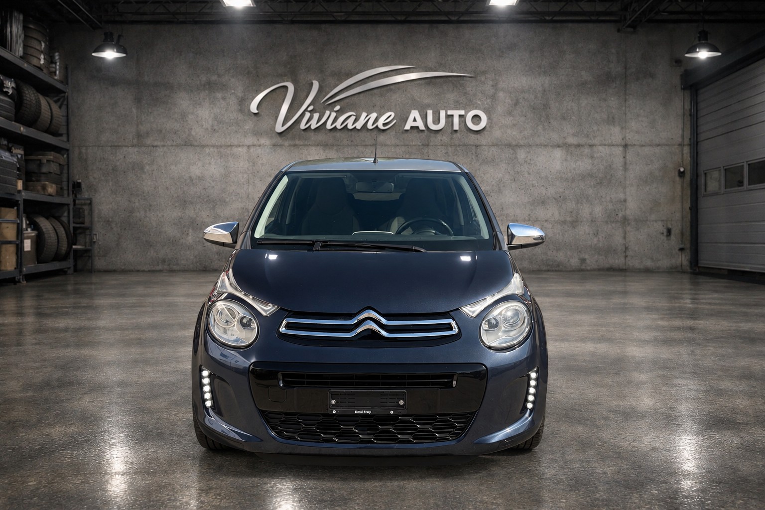 CITROEN C1 1.2 VTi Shine-image-1
