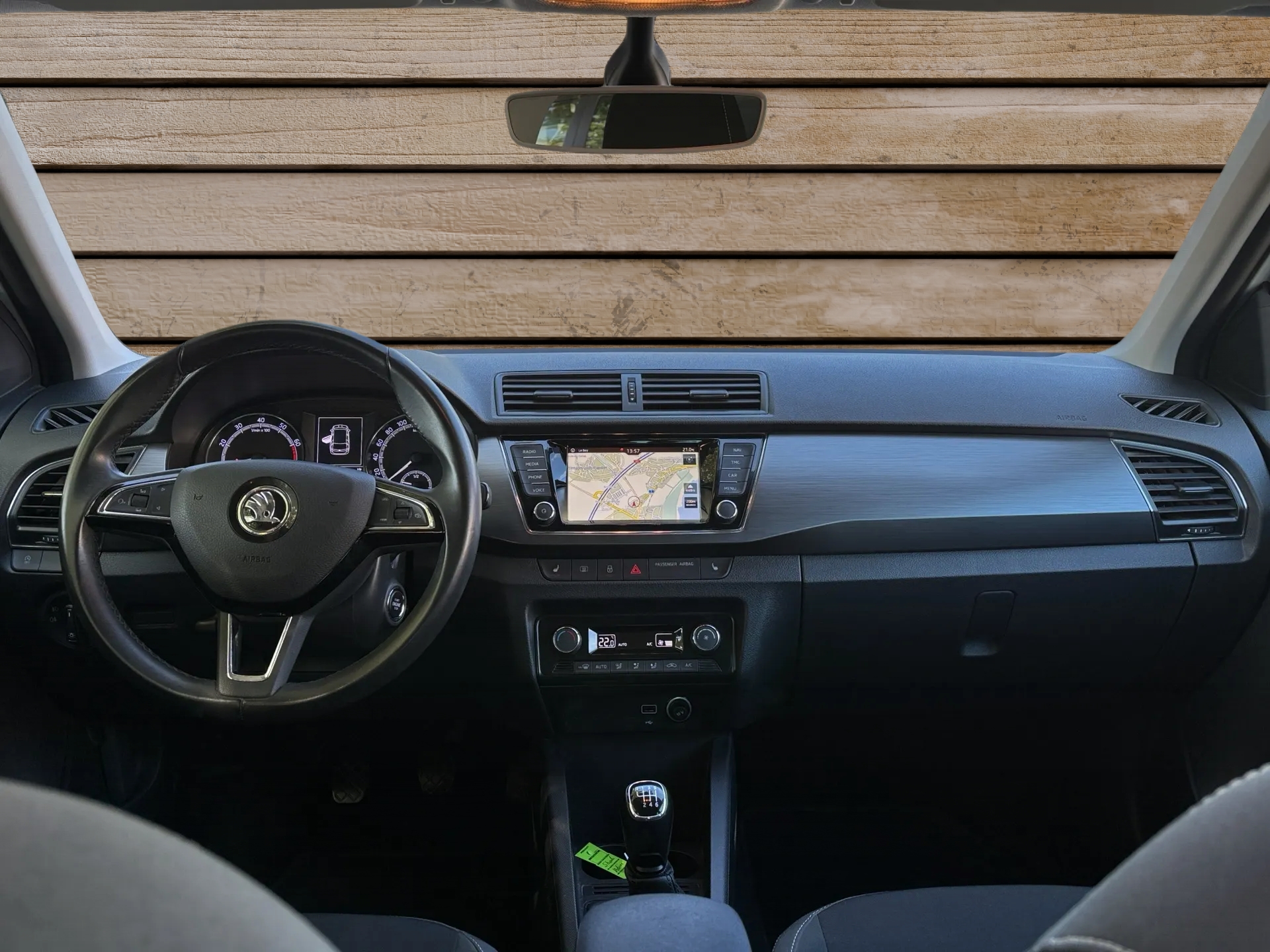 SKODA Fabia Combi 1.0 TSI Style-image-5
