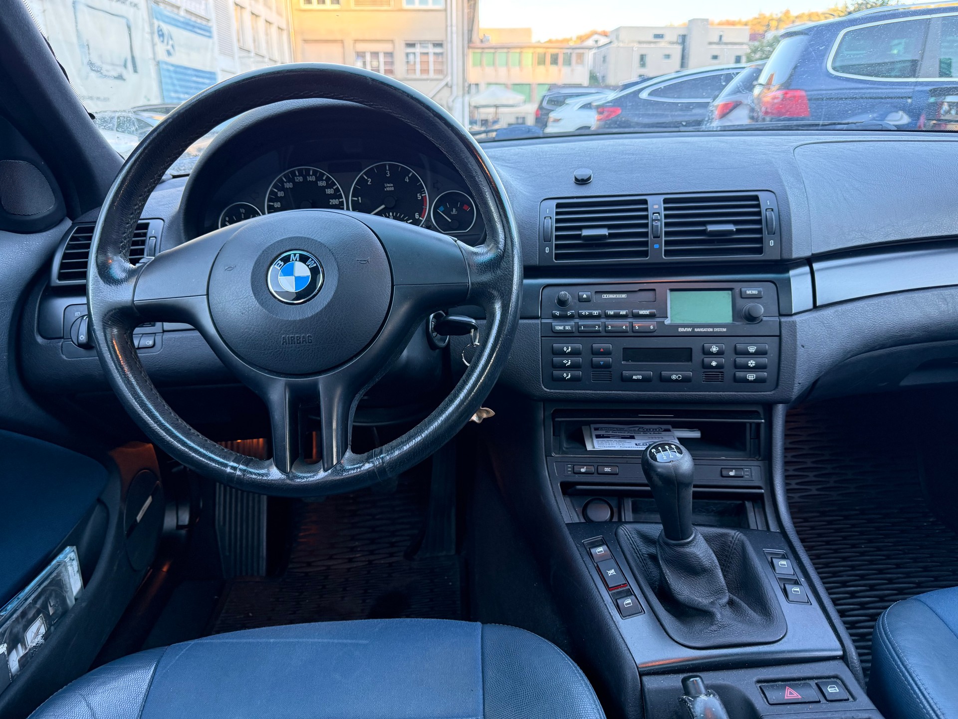 BMW 320d-image-9