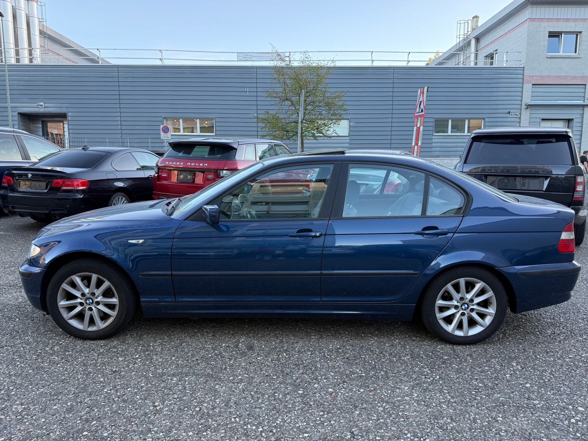 BMW 320d-image-1