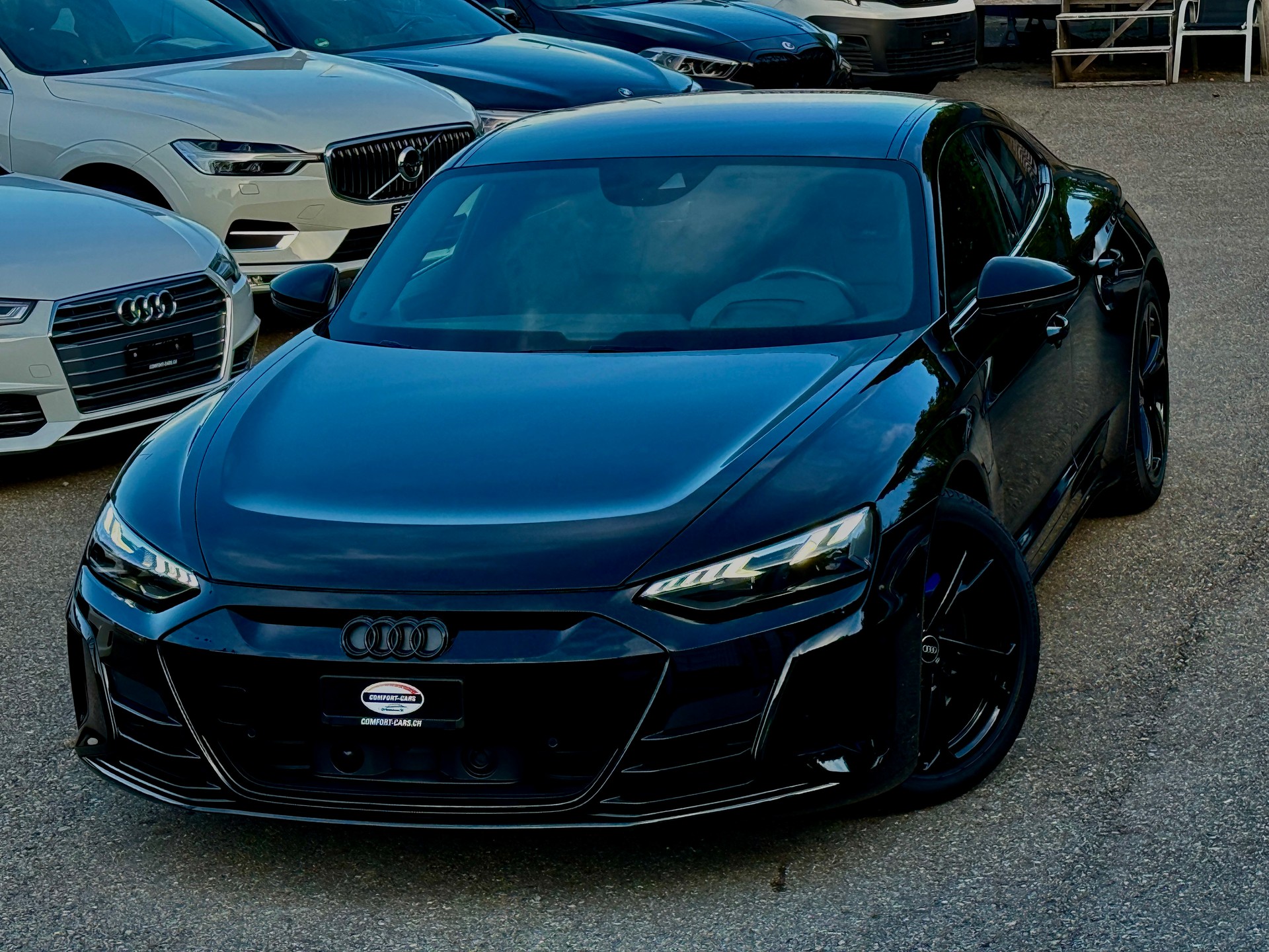 AUDI RS e-tron GT quattro 599PS Black&Black-image-0