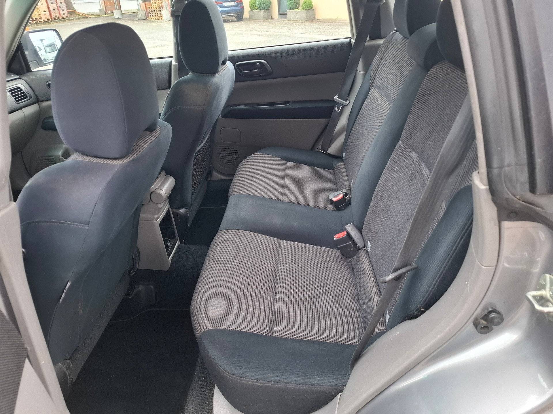 SUBARU Forester 2.0X Advantage-image-5