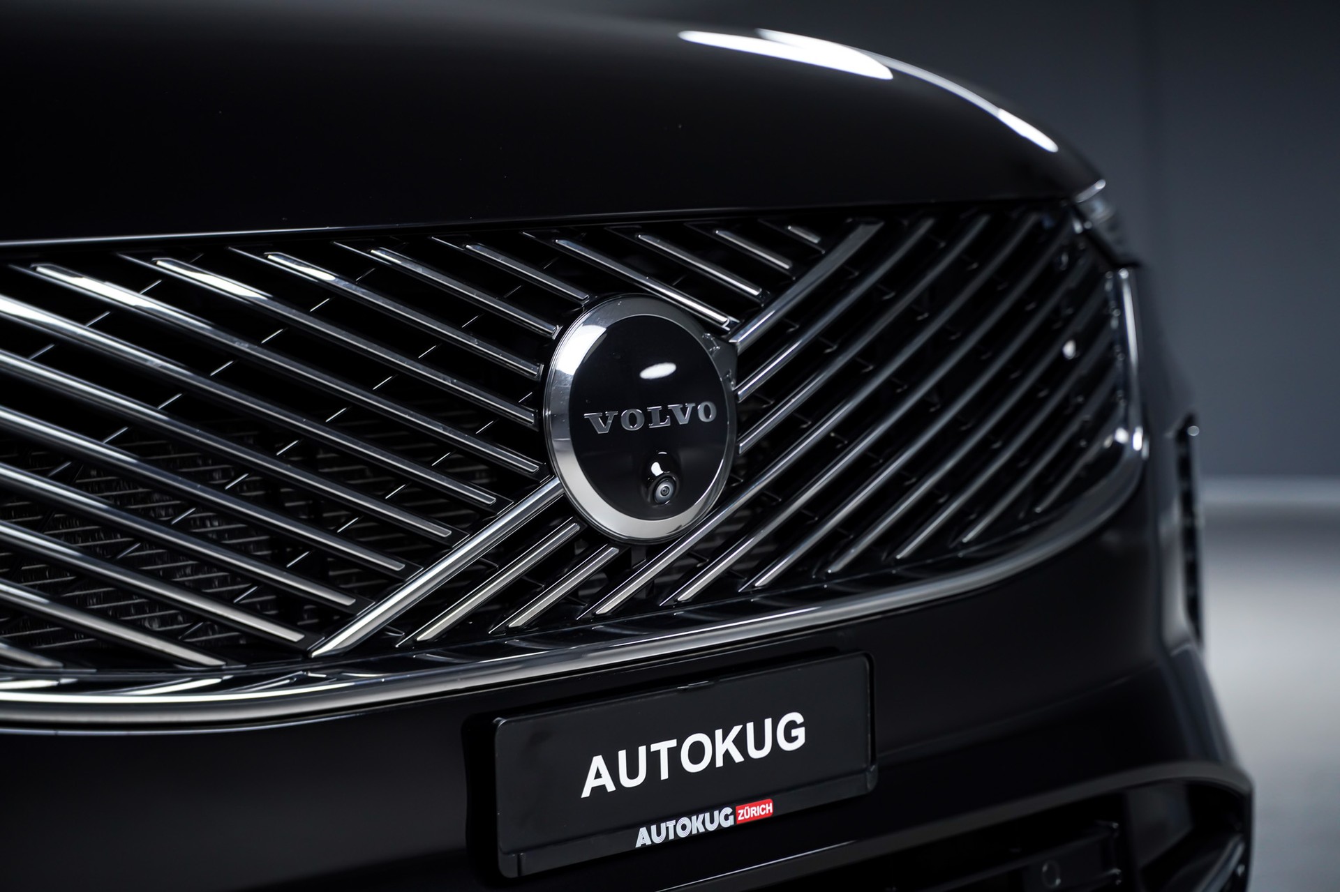 VOLVO XC90 B5 Benzin Mild Hybrid AWD Plus Bright Geartronic-image-4
