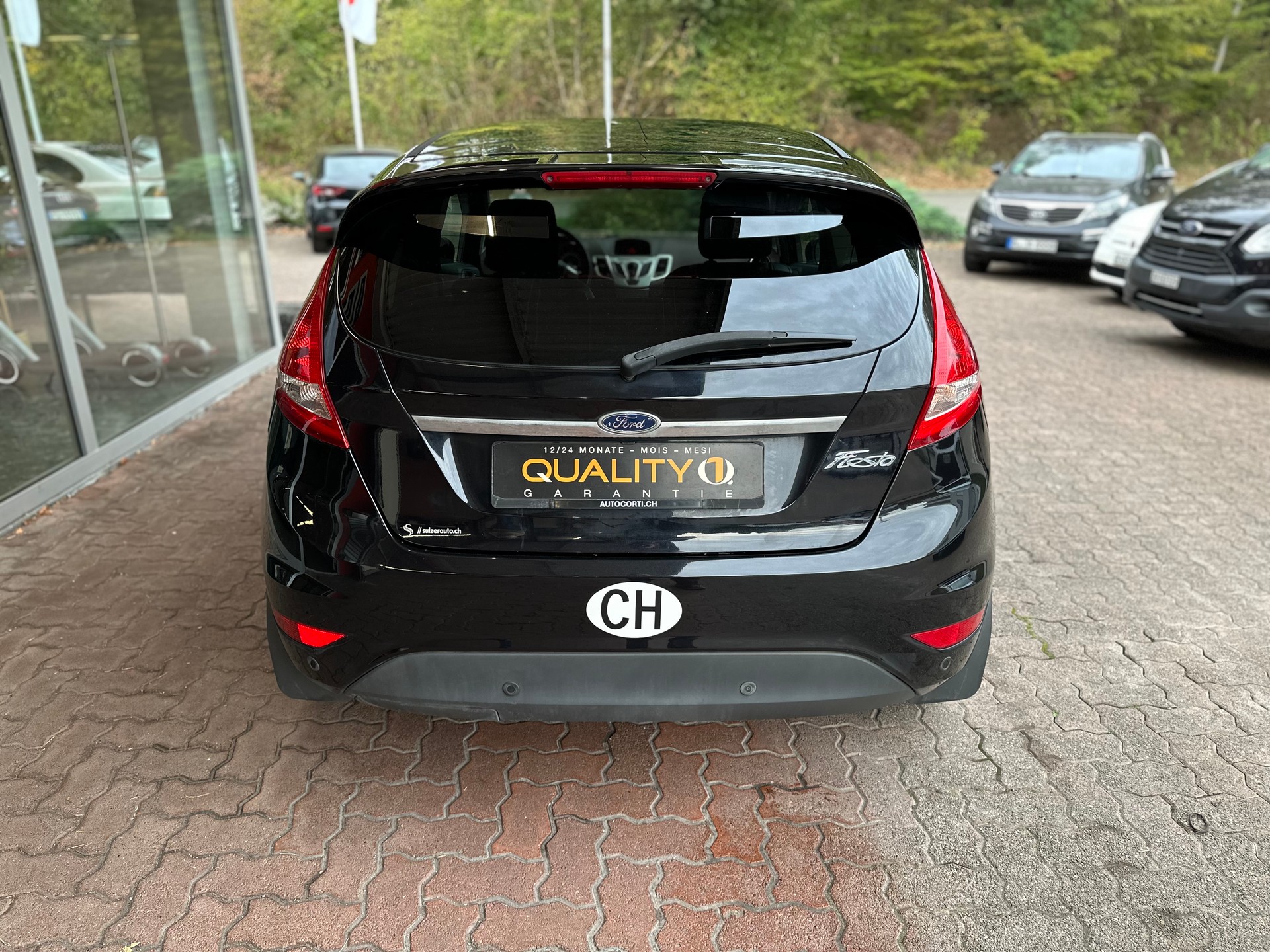 FORD Fiesta 1.6 16V Titanium-image-3