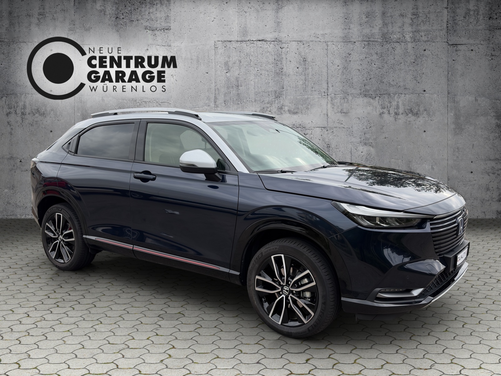 HONDA HR-V 1.5i-MMD Advance Style CVT-showroom-element-1