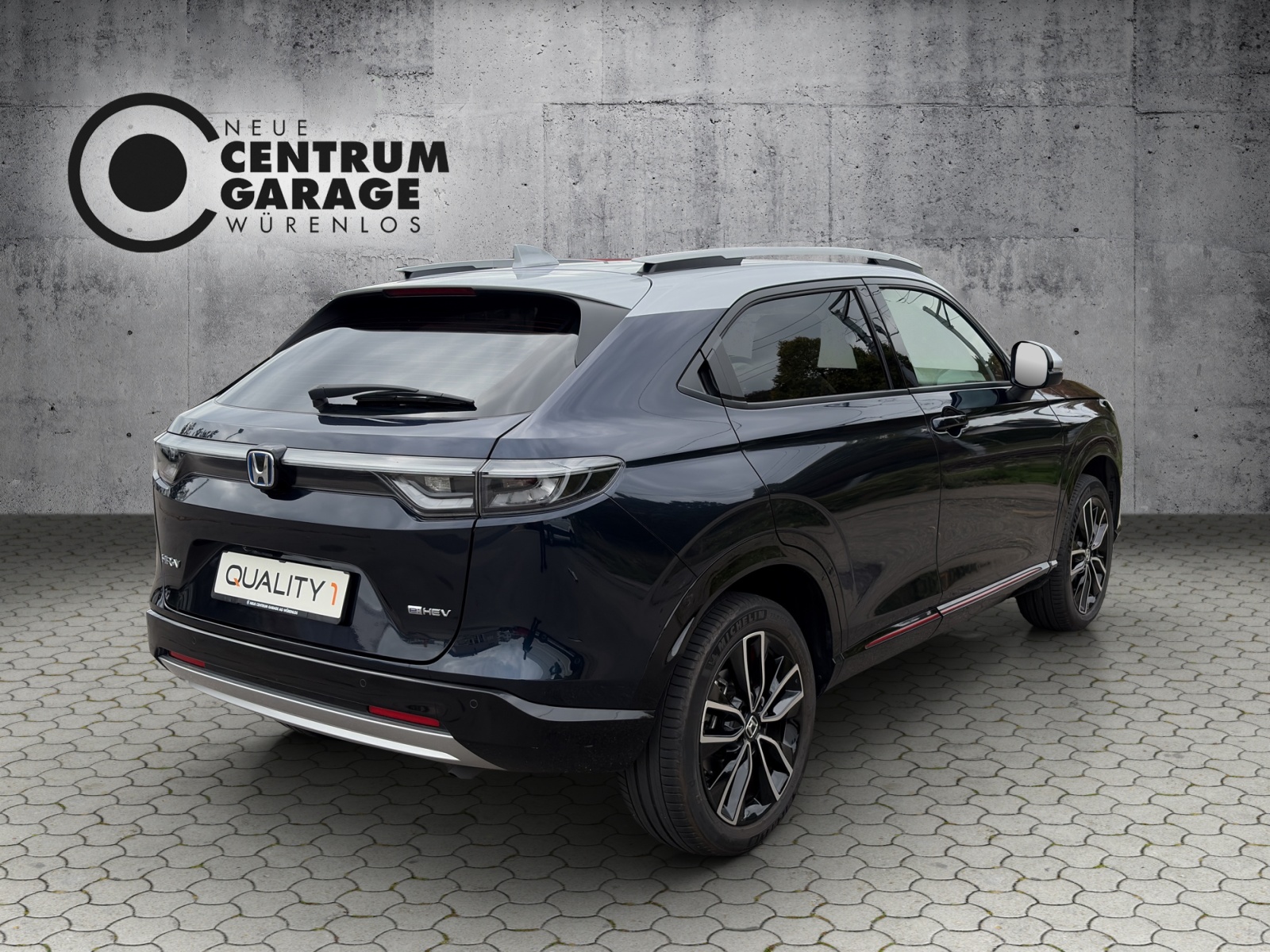 HONDA HR-V 1.5i-MMD Advance Style CVT-showroom-element-3