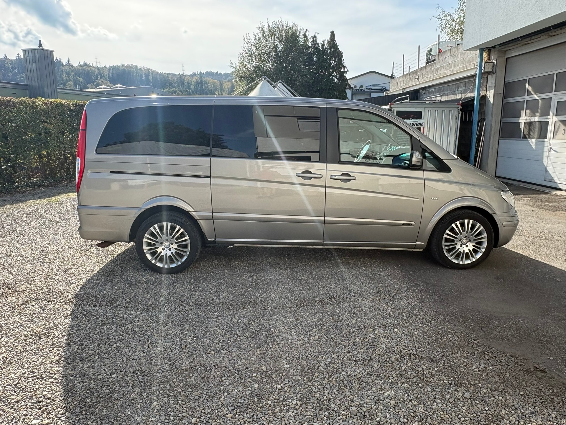 MERCEDES-BENZ Viano 3.0 CDI Ambiente EL Automat-image-5