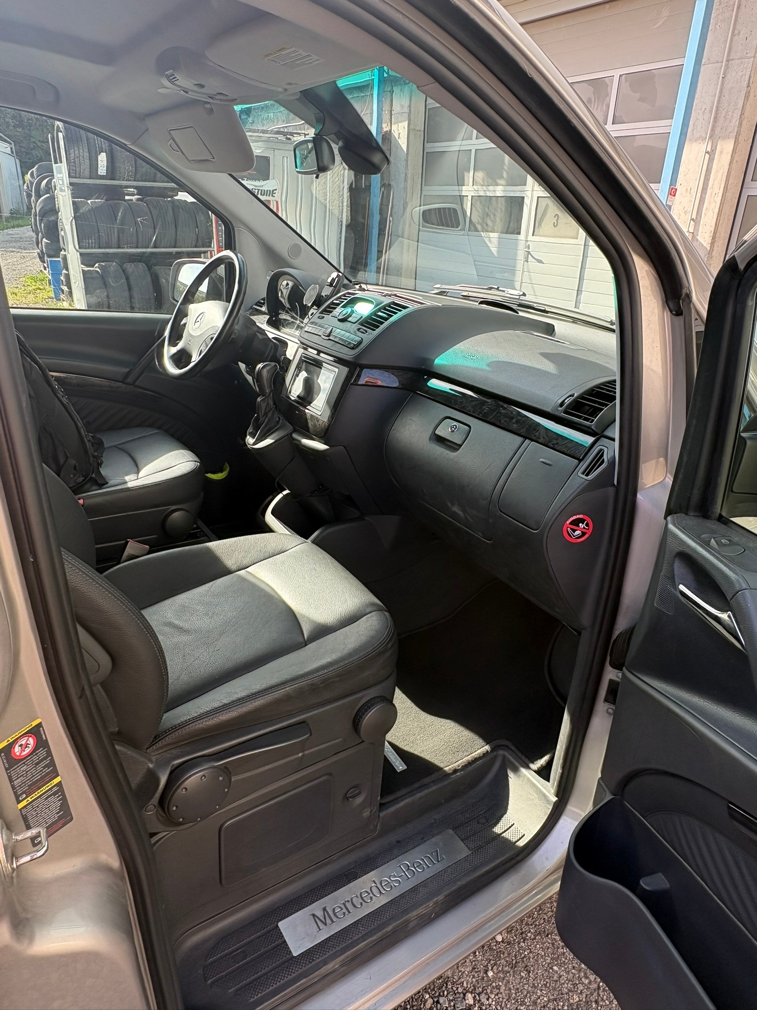 MERCEDES-BENZ Viano 3.0 CDI Ambiente EL Automat-image-13