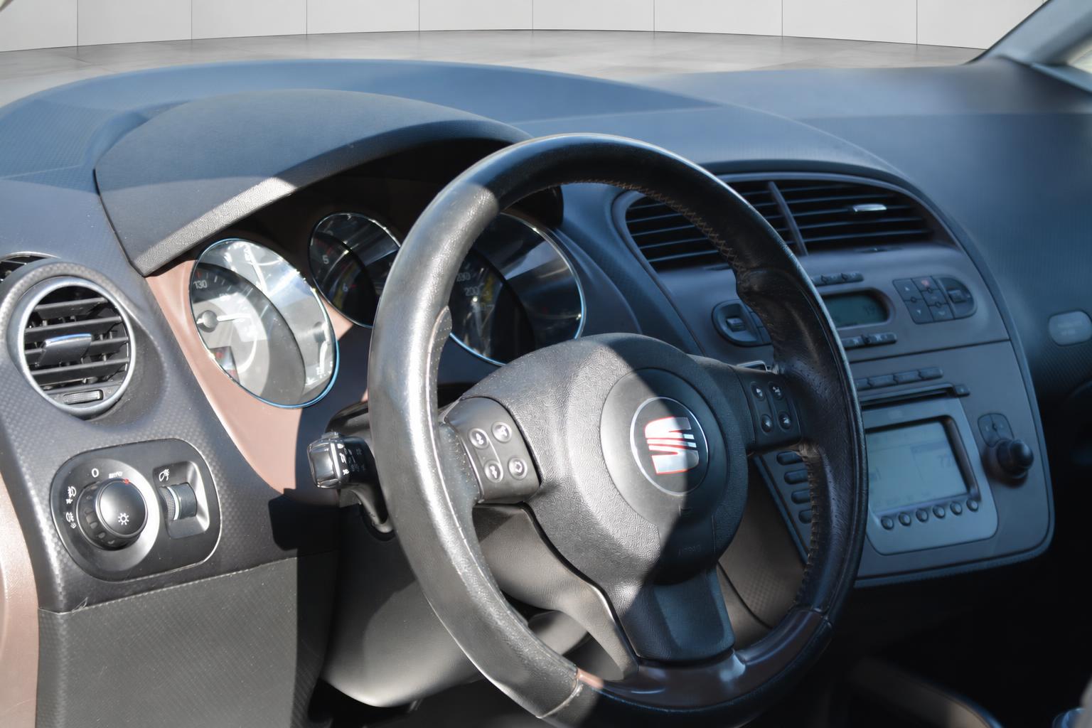 SEAT Altea XL Freetrack 2.0 TDI 4x4-image-7