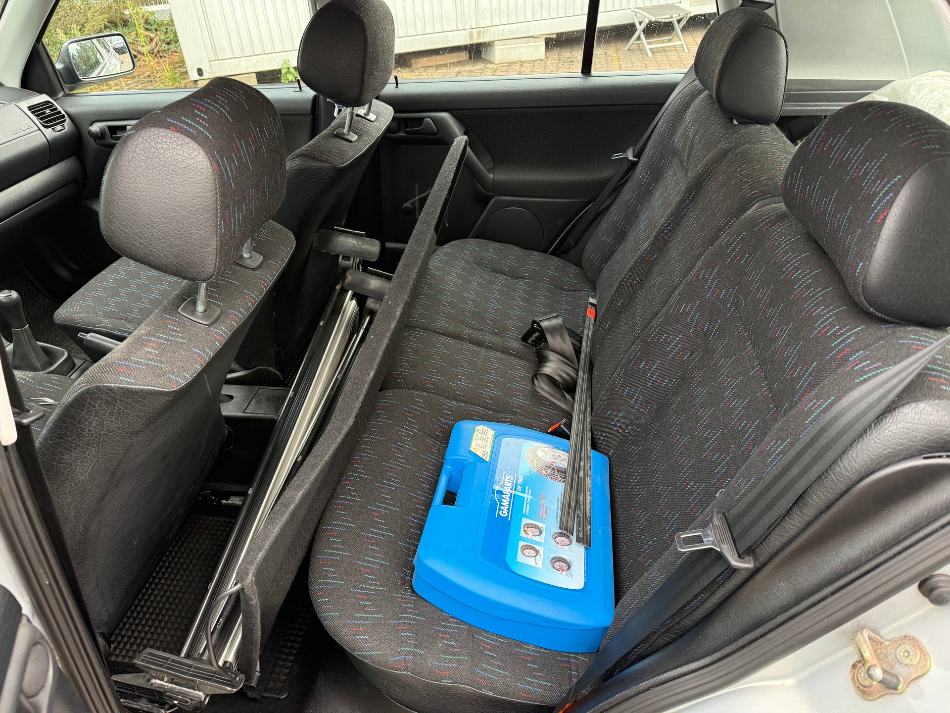 VW Golf 1600 Swiss Line-image-8