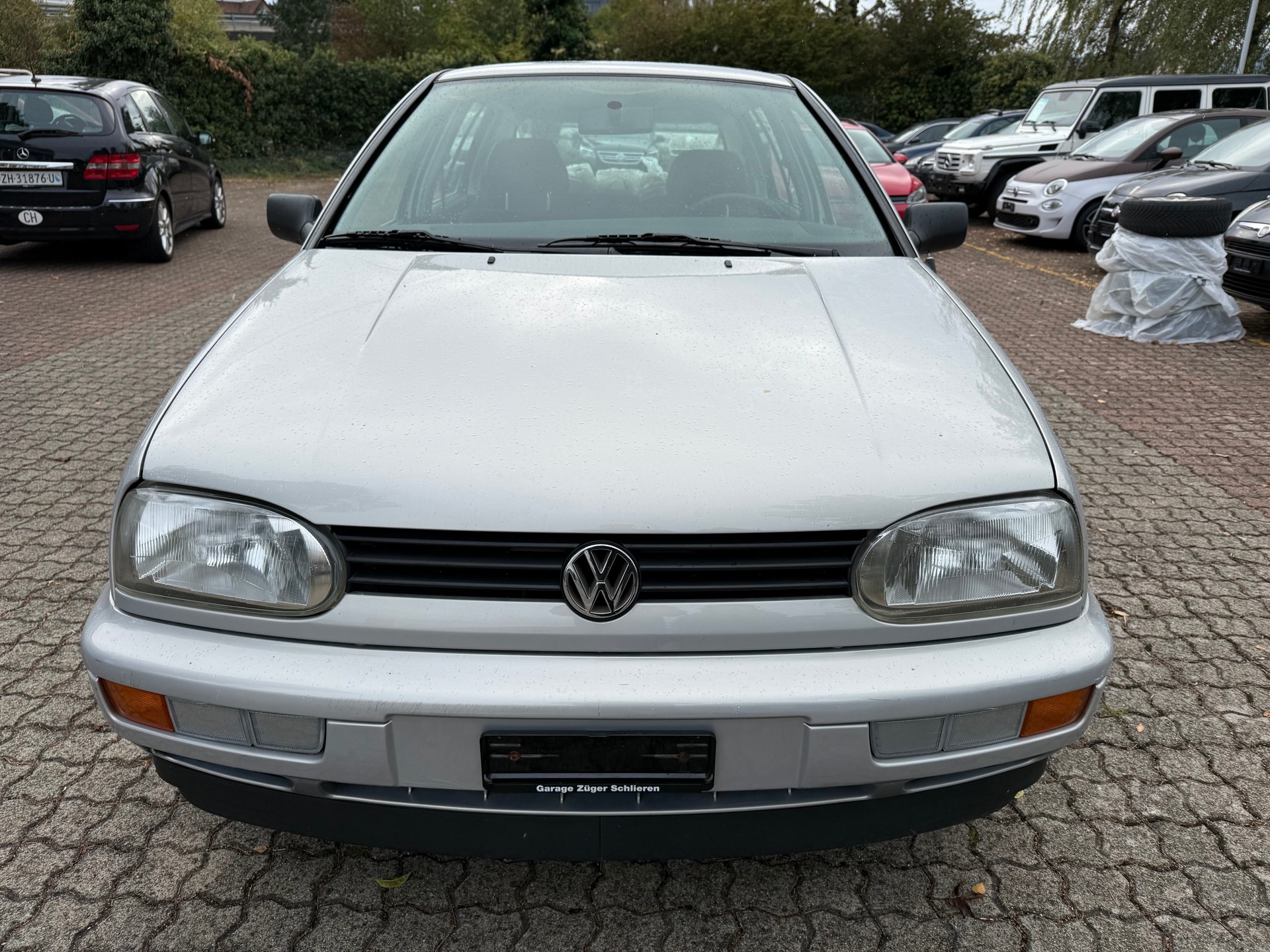 VW Golf 1600 Swiss Line-image-1