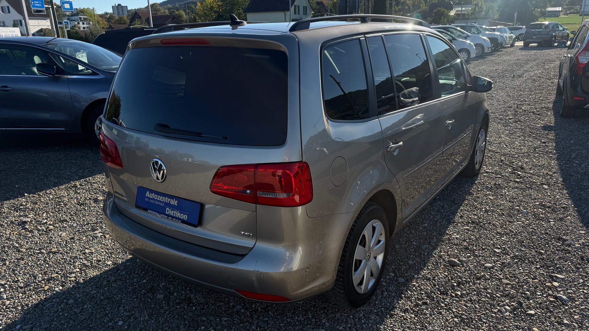 VW Touran 1.4 TSI Comfortline-showroom-element-1