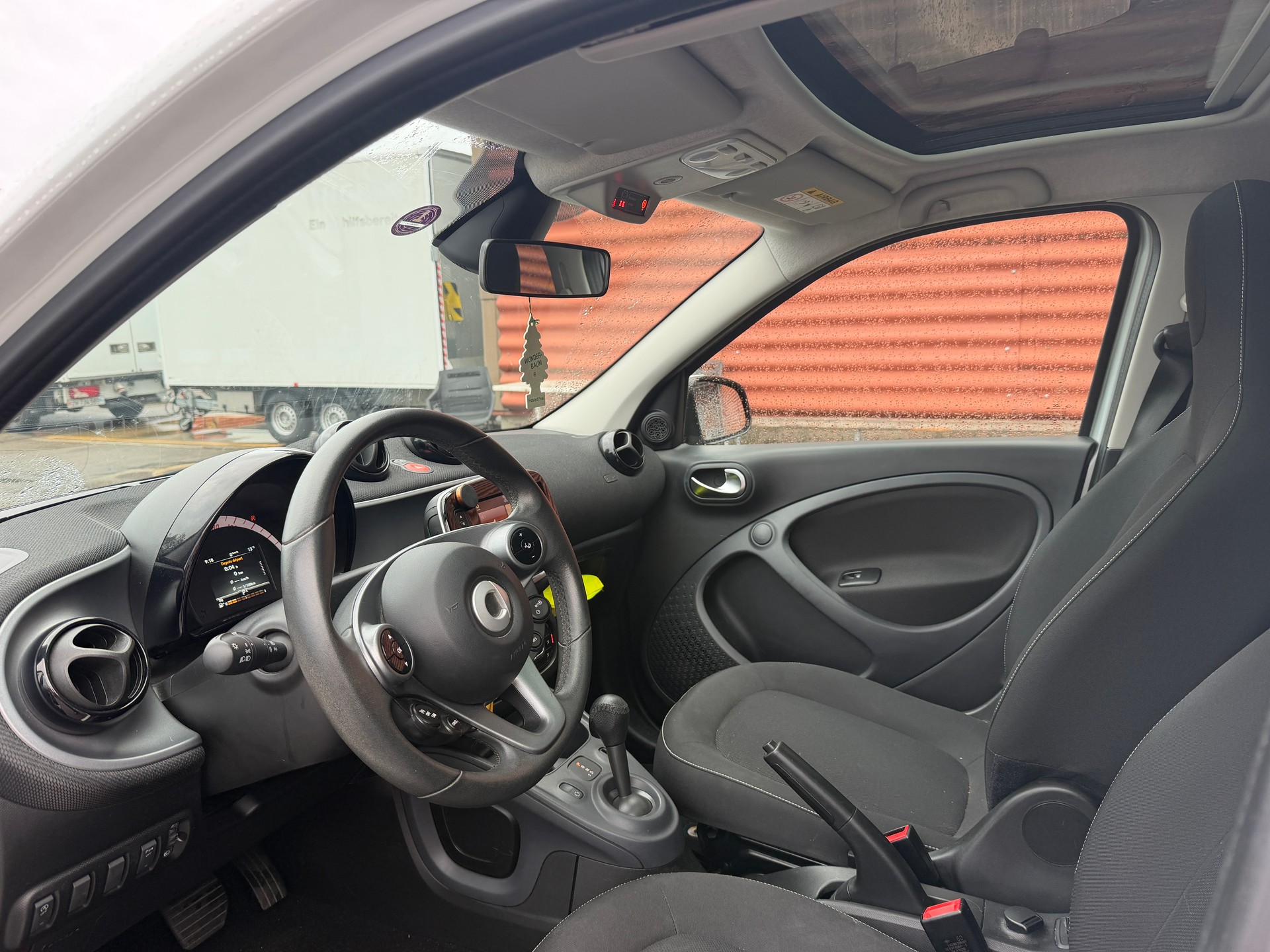 SMART forfour-image-8