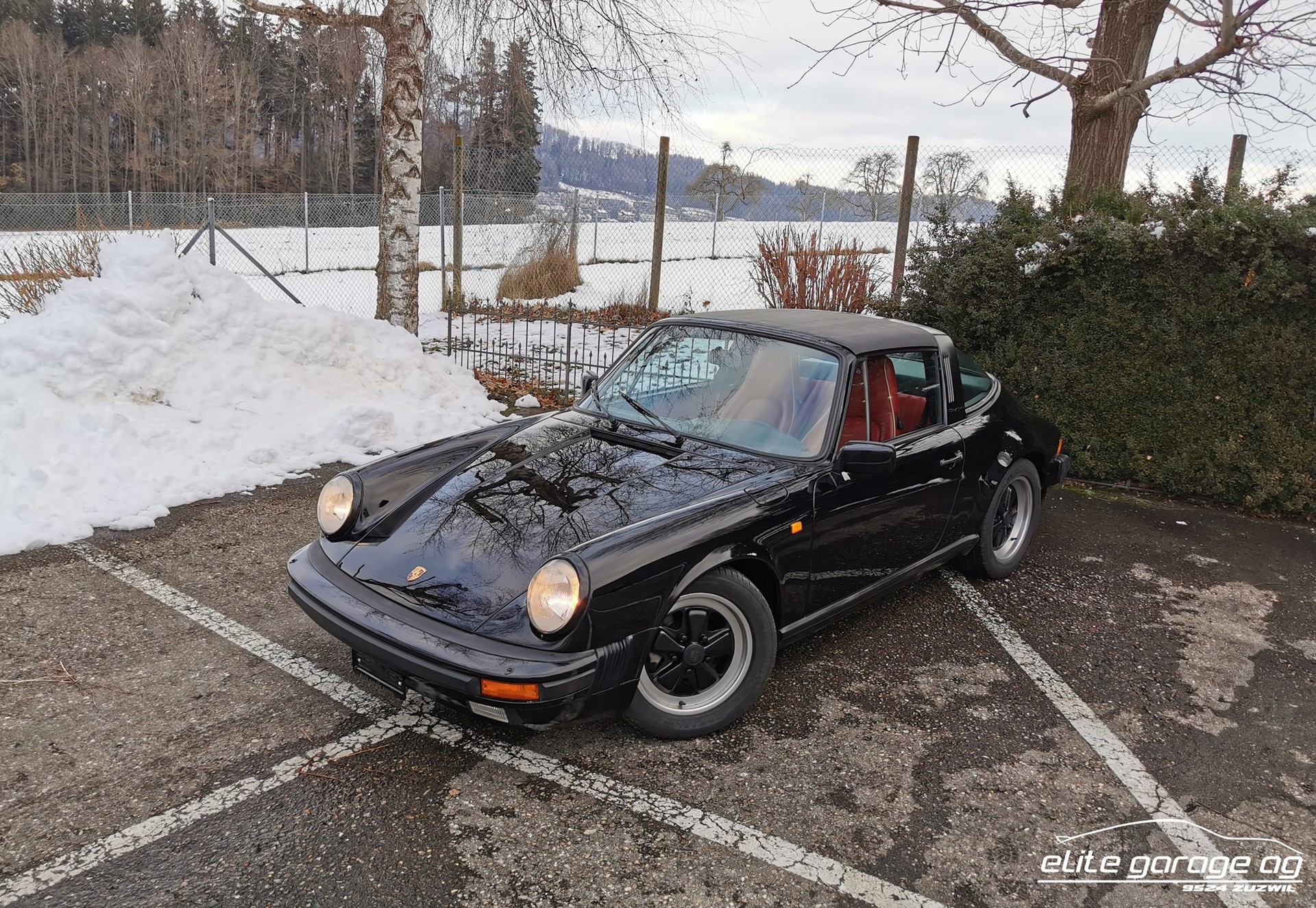 PORSCHE 911 Carrera Targa-image-3