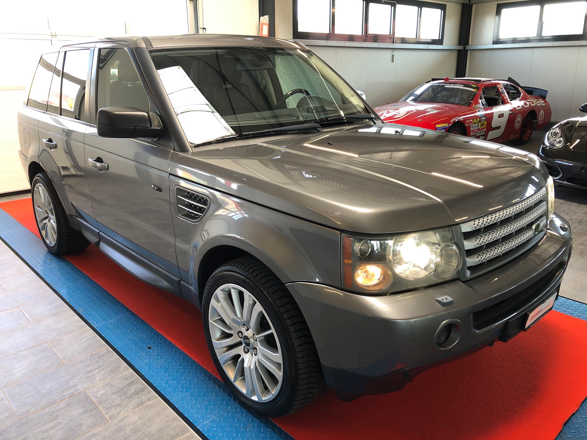 LAND ROVER Range Rover Sport 3.6 Td8 HSE Automatic-image-0