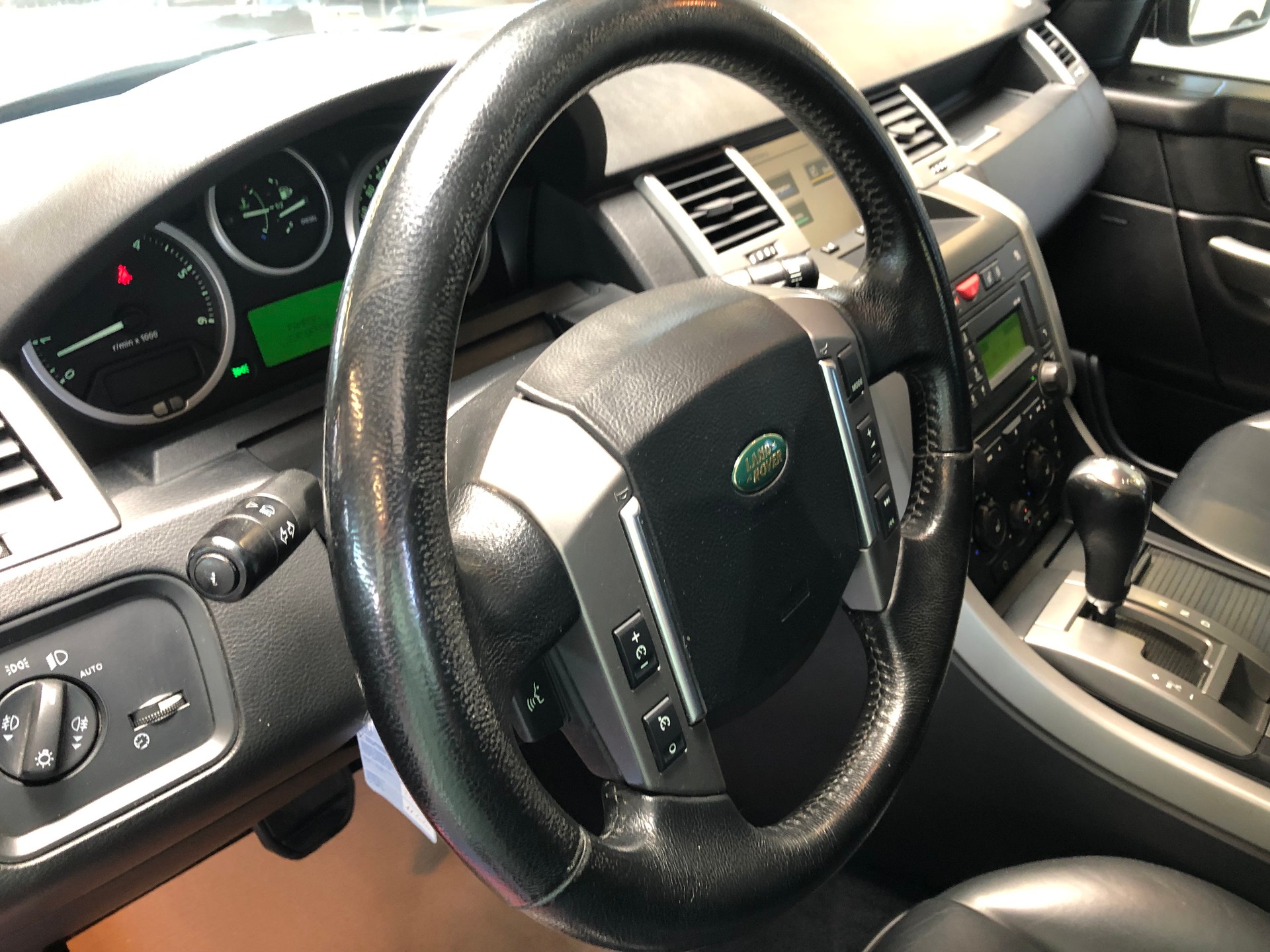LAND ROVER Range Rover Sport 3.6 Td8 HSE Automatic-image-22