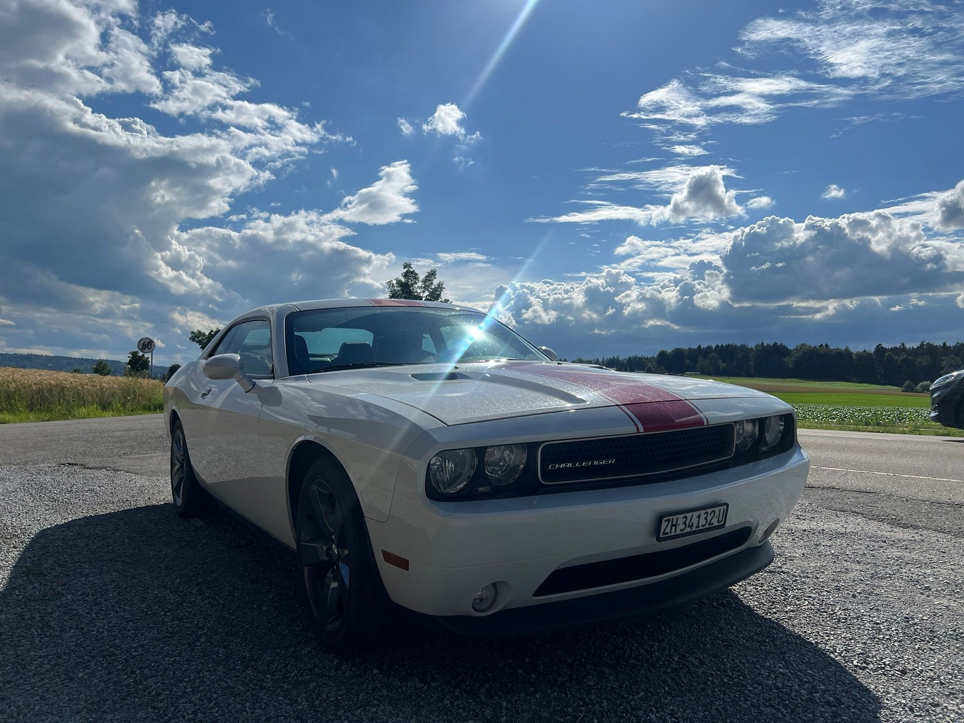 DODGE Challenger-image-10