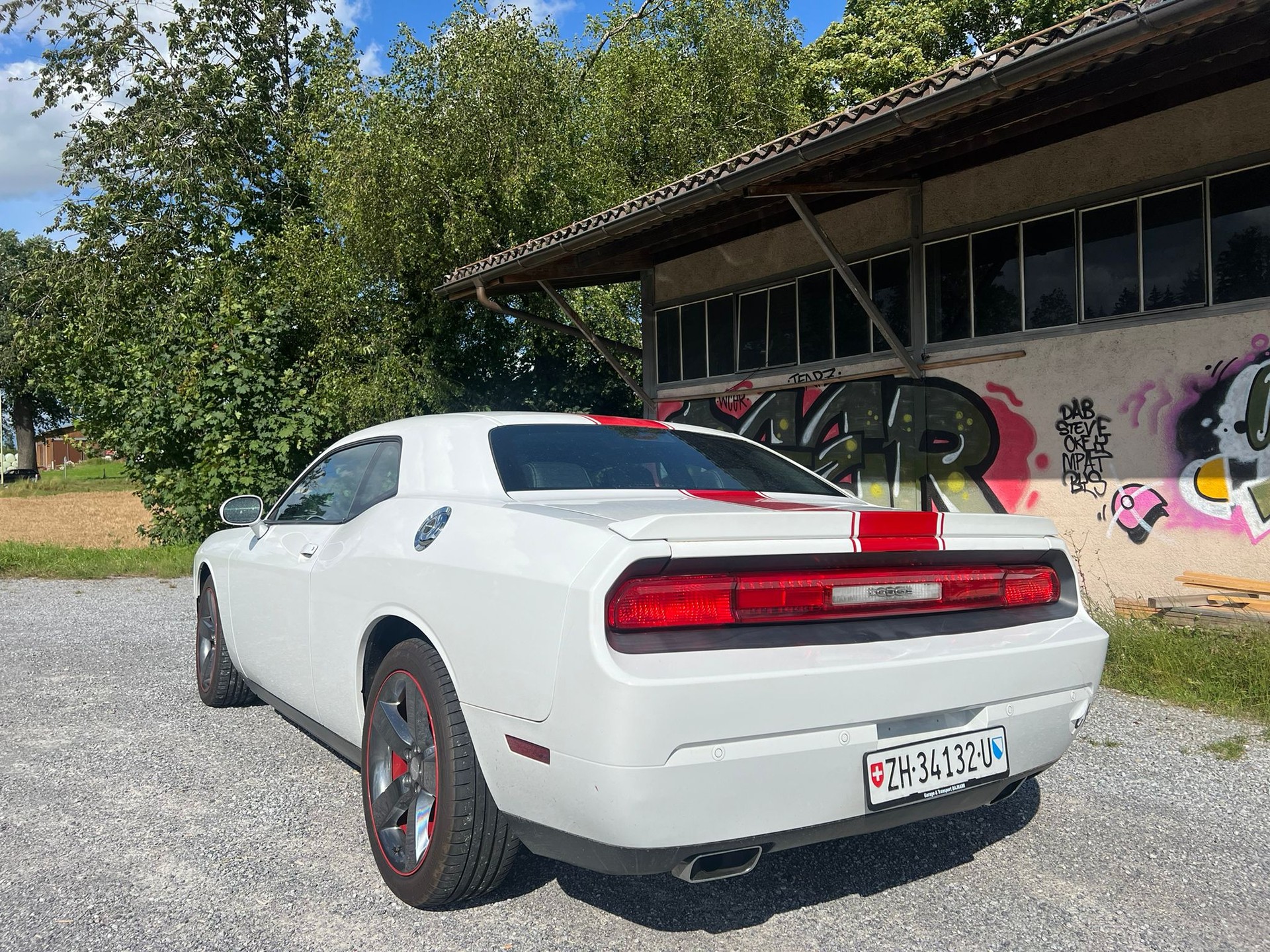 DODGE Challenger-image-1