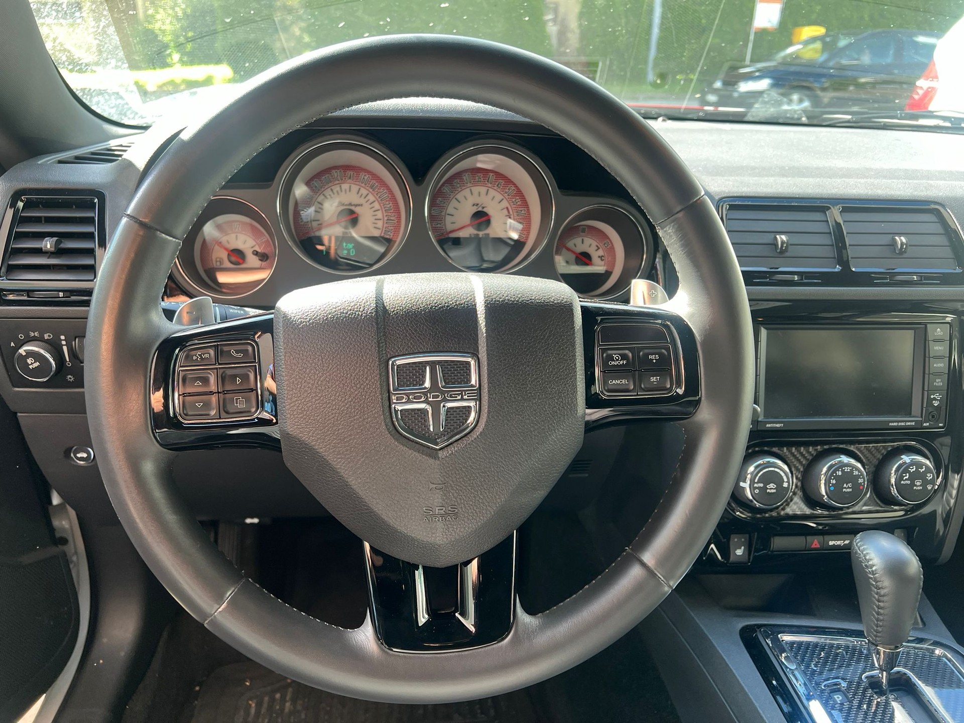 DODGE Challenger-image-11