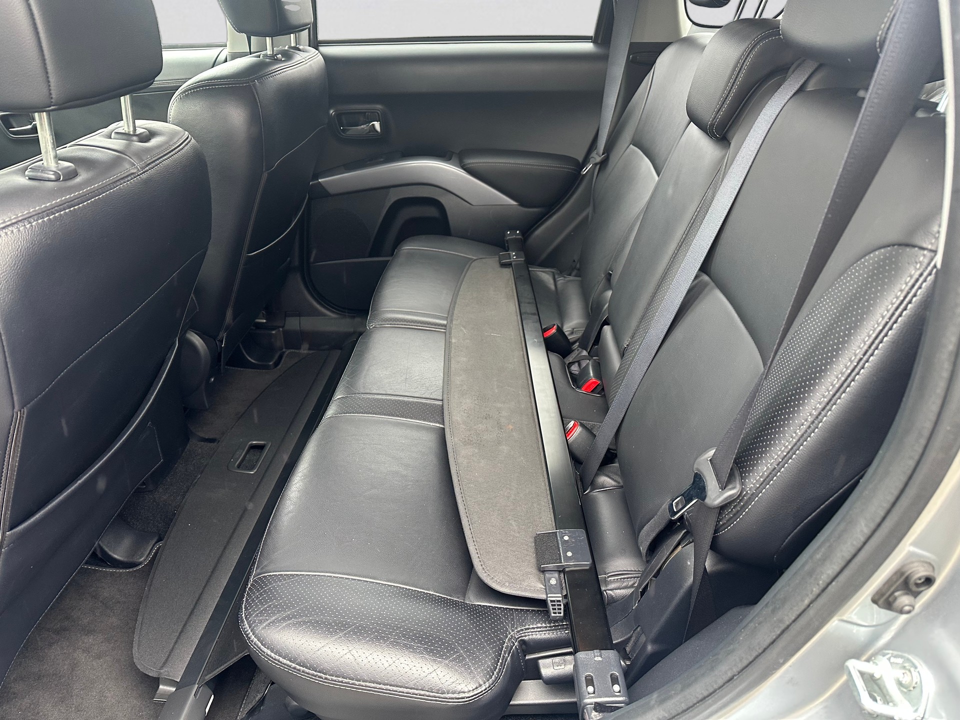 CITROEN C-Crosser 2.2 HDi Rossignol DCS6-image-8