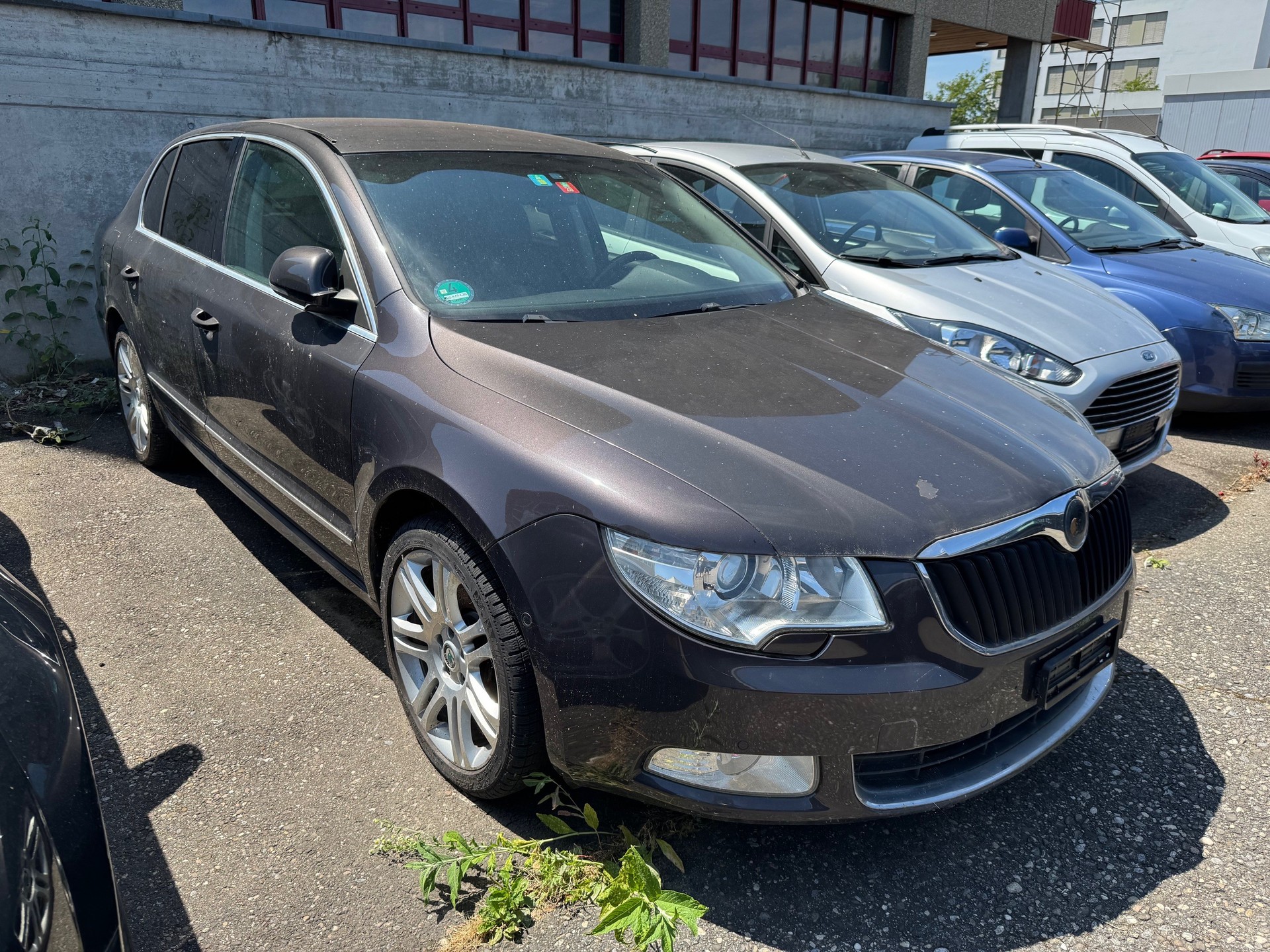 SKODA Superb 1.8 TSI Elegance DSG-image-0