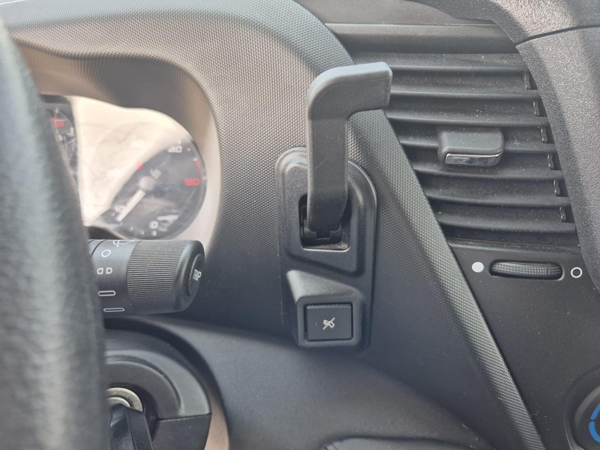 IVECO 65 C 18-image-27