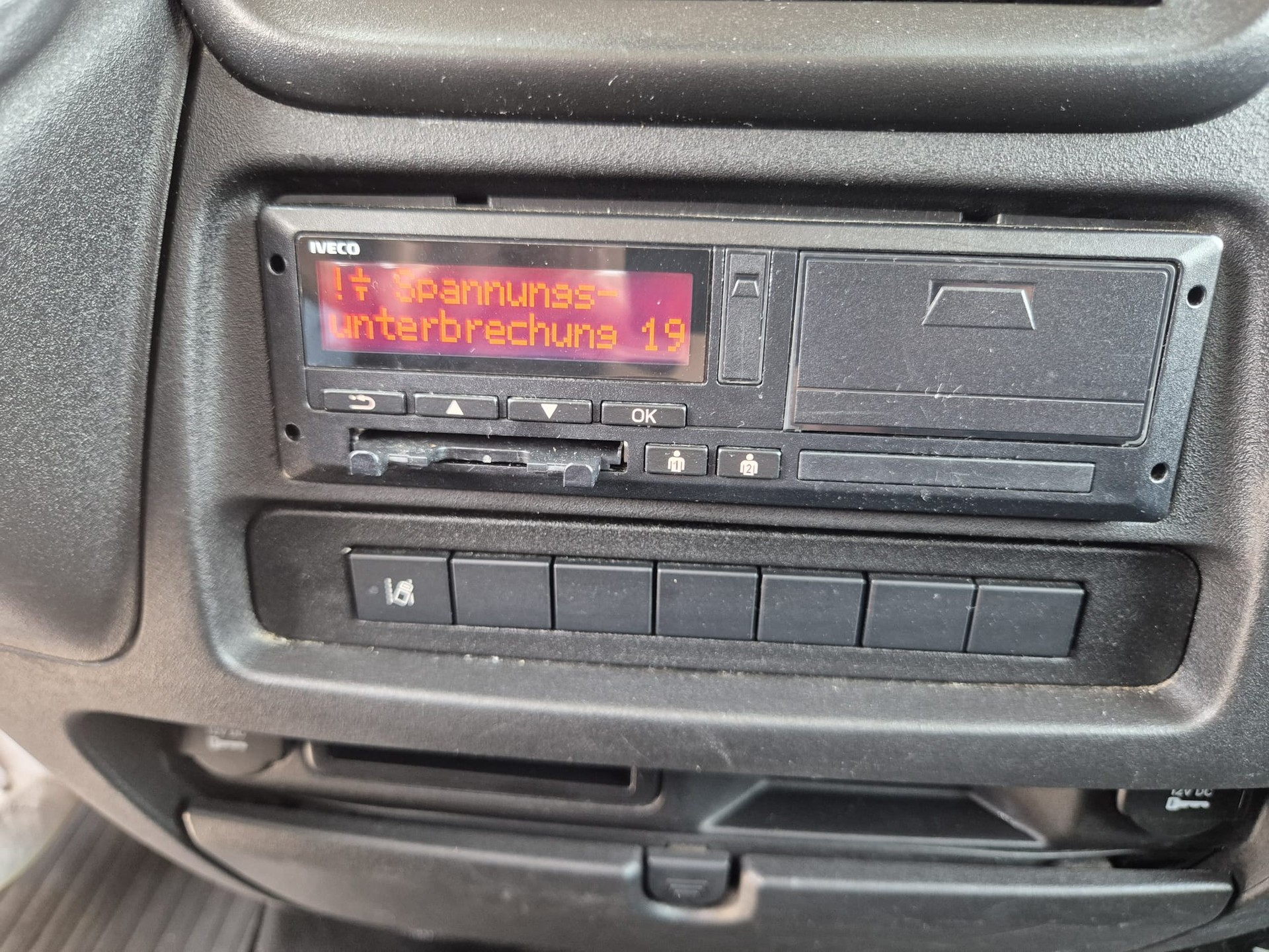 IVECO 65 C 18-image-29