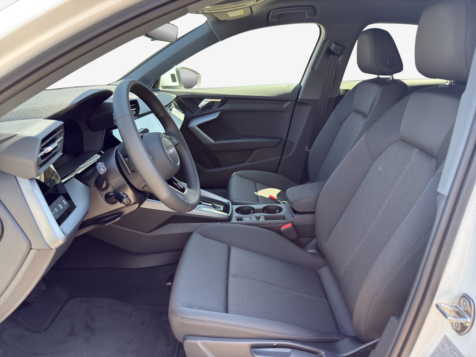 AUDI A3 Sportback 40 TFSI e Attraction S-tronic-image-7