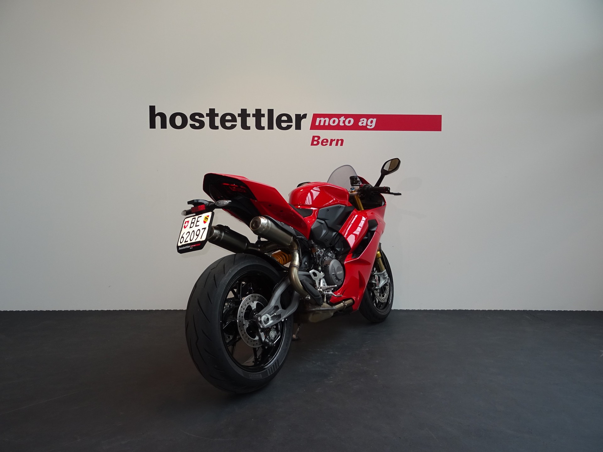 DUCATI Panigale V2 S-showroom-element-3