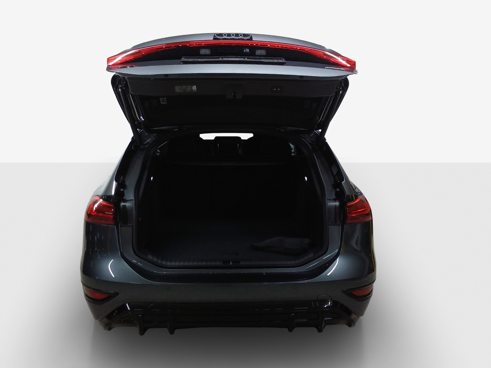 AUDI A6 Avant e-tron quattro-image-12