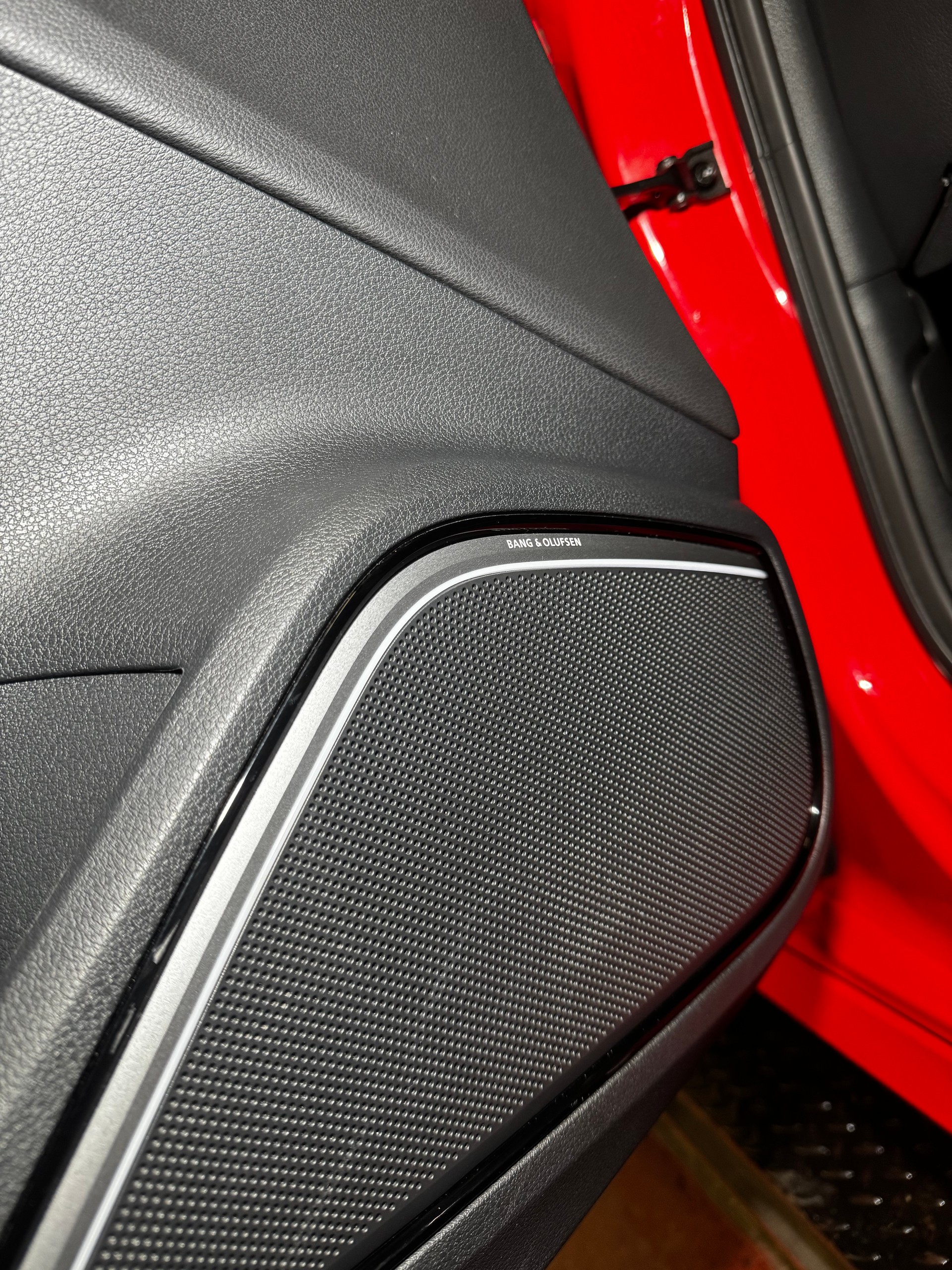 AUDI RS3 Sportback 2.5 TSI quattro S-tronic-image-9