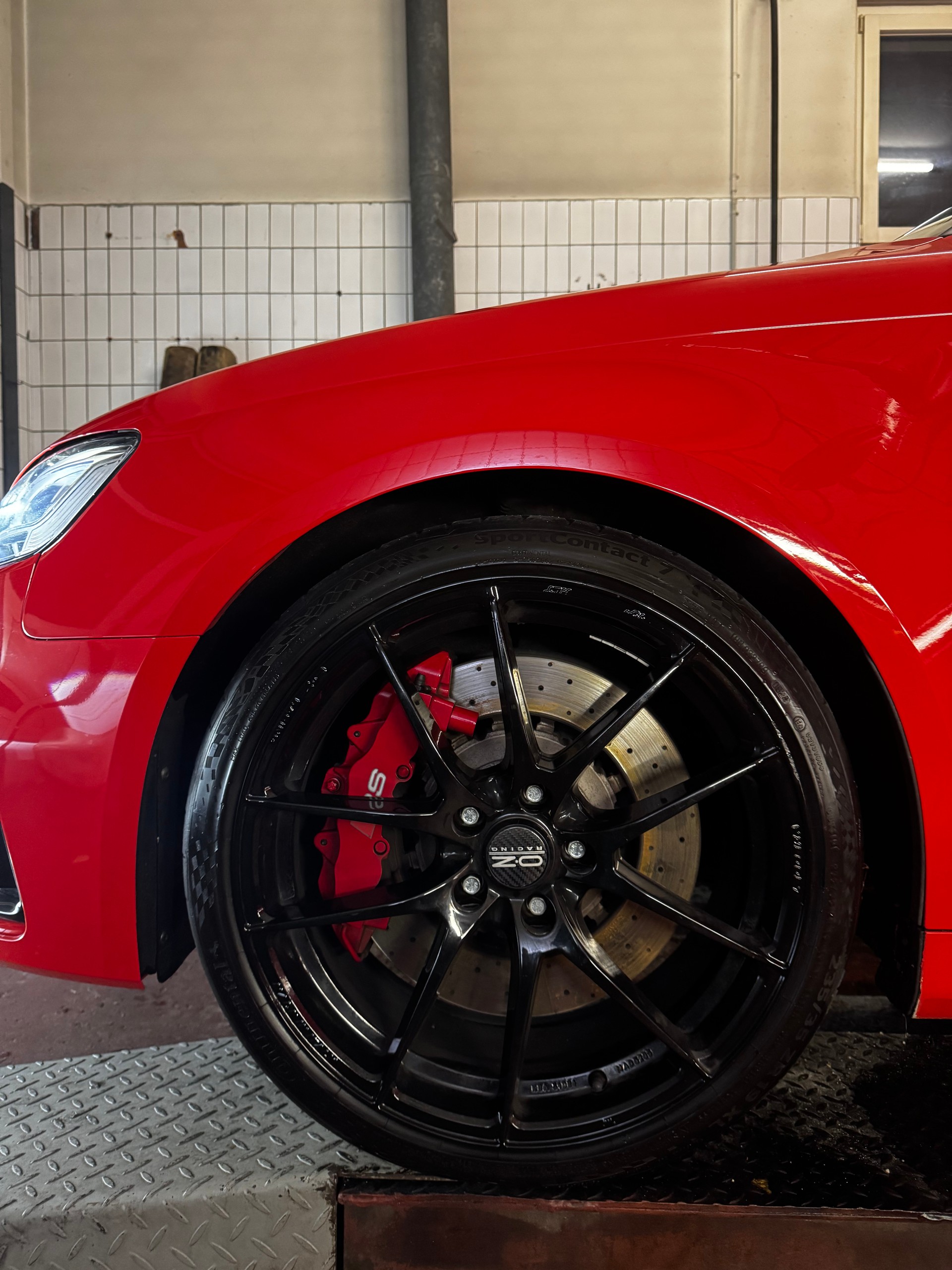 AUDI RS3 Sportback 2.5 TSI quattro S-tronic-image-14
